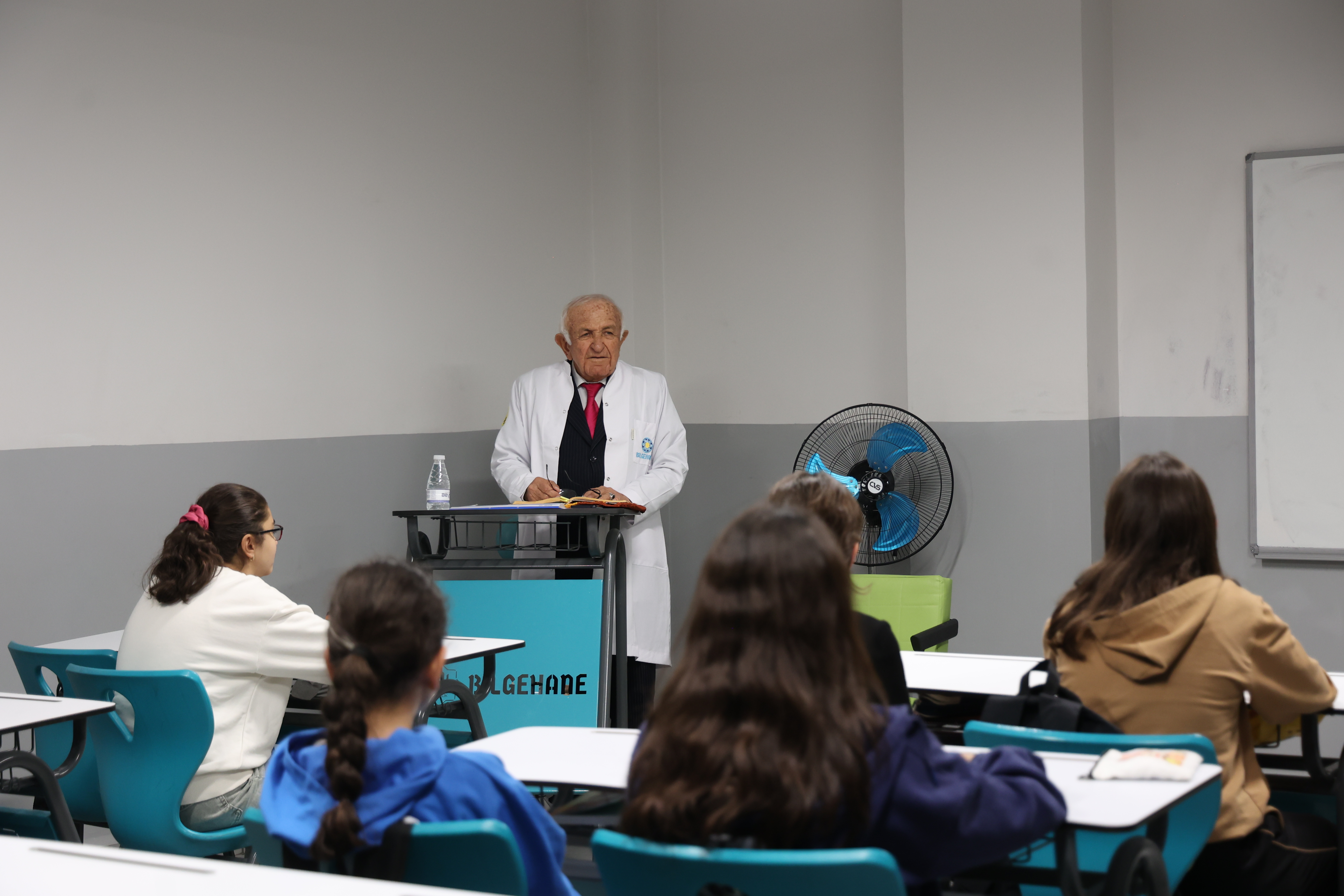 KONYA BÜYÜKŞEHİR’DEN ÖĞRETMENLER GÜNÜ’NE ÖZEL ANLAMLI BULUŞMA