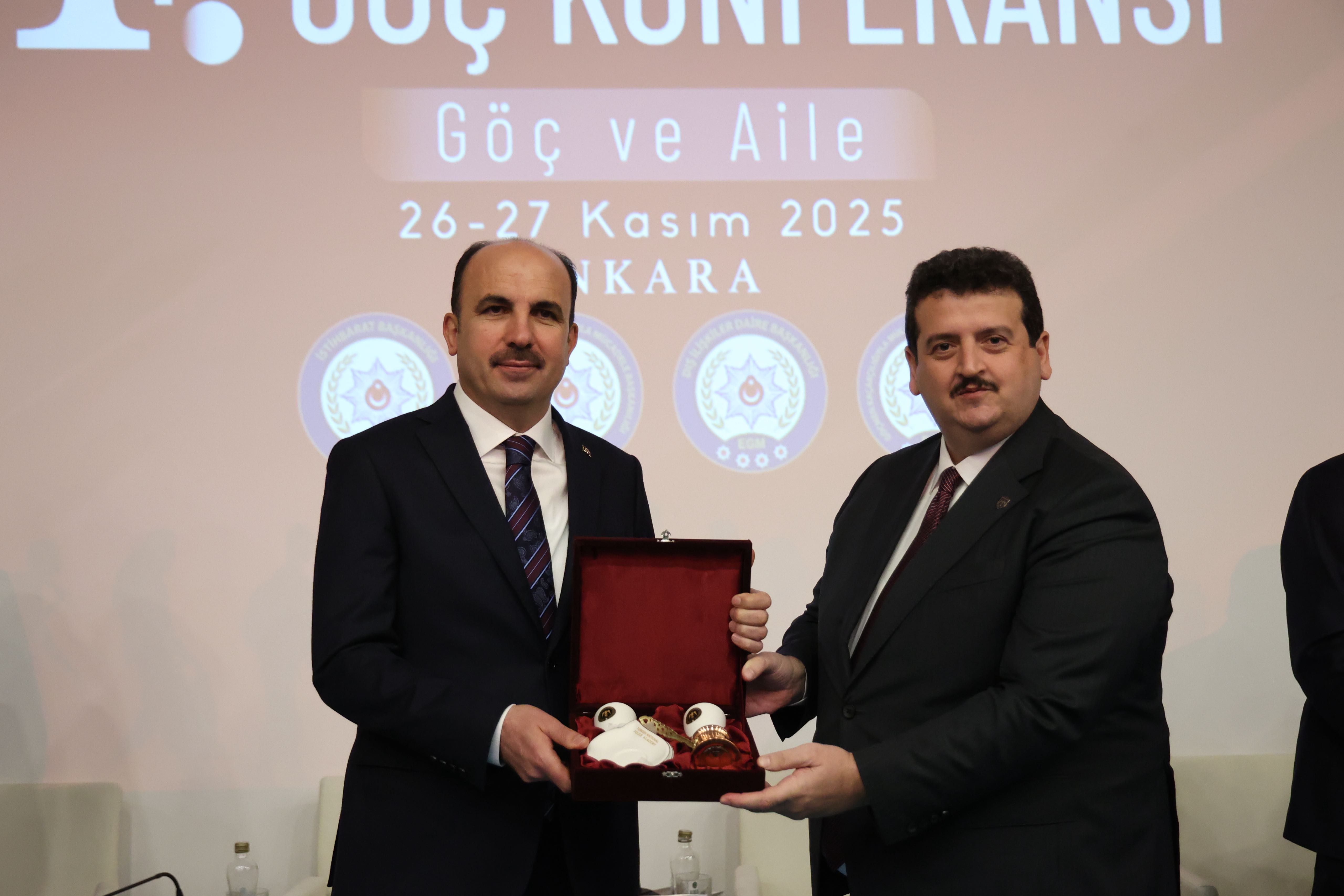 BAŞKAN ALTAY 4. ULUSLARARASI GÖÇ KONFERANSI’NA KATILDI