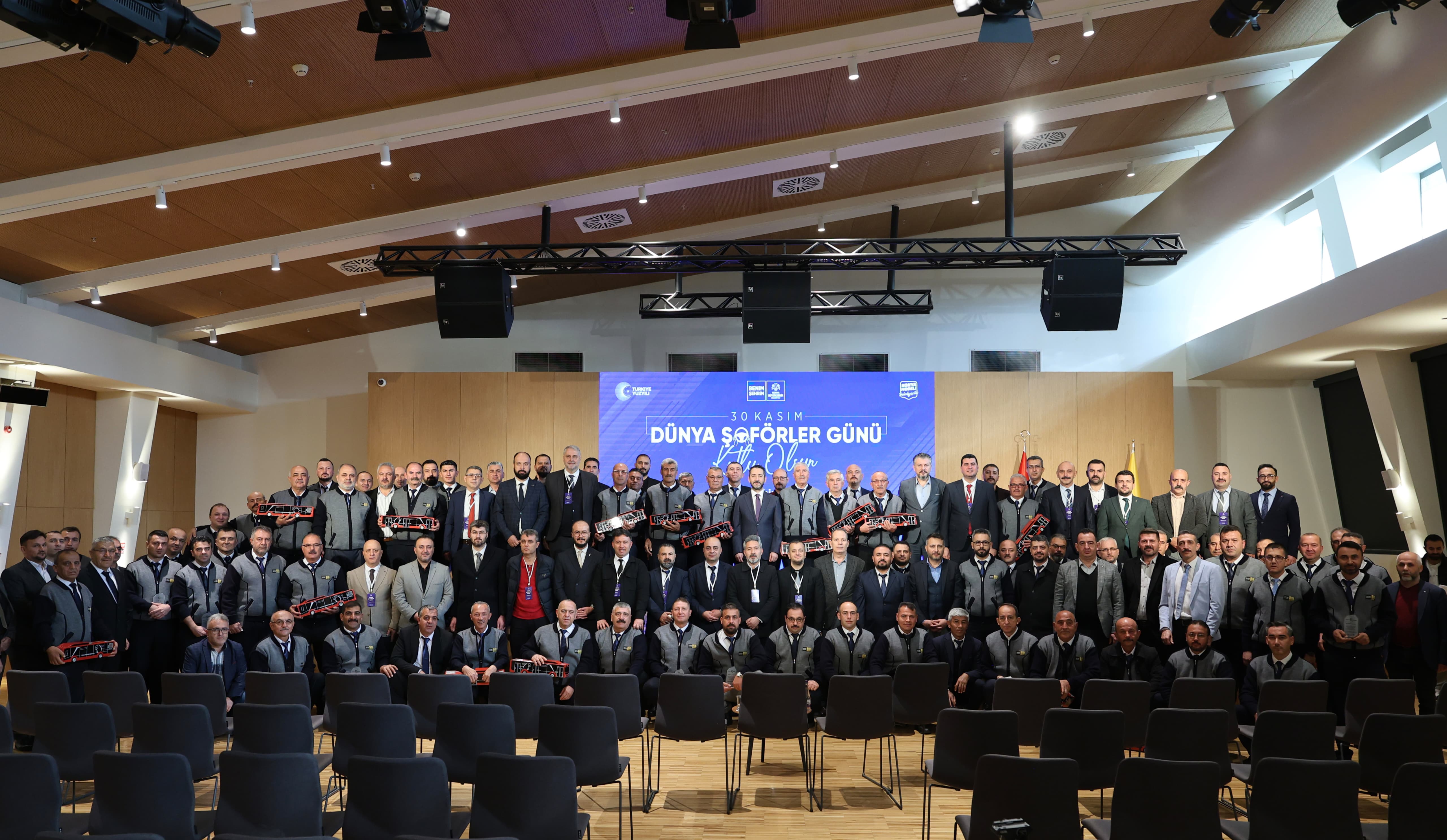 KONYA BÜYÜKŞEHİR “30 KASIM DÜNYA ŞOFÖRLER GÜNÜ" KUTLAMA PROGRAMI DÜZENLEDİ