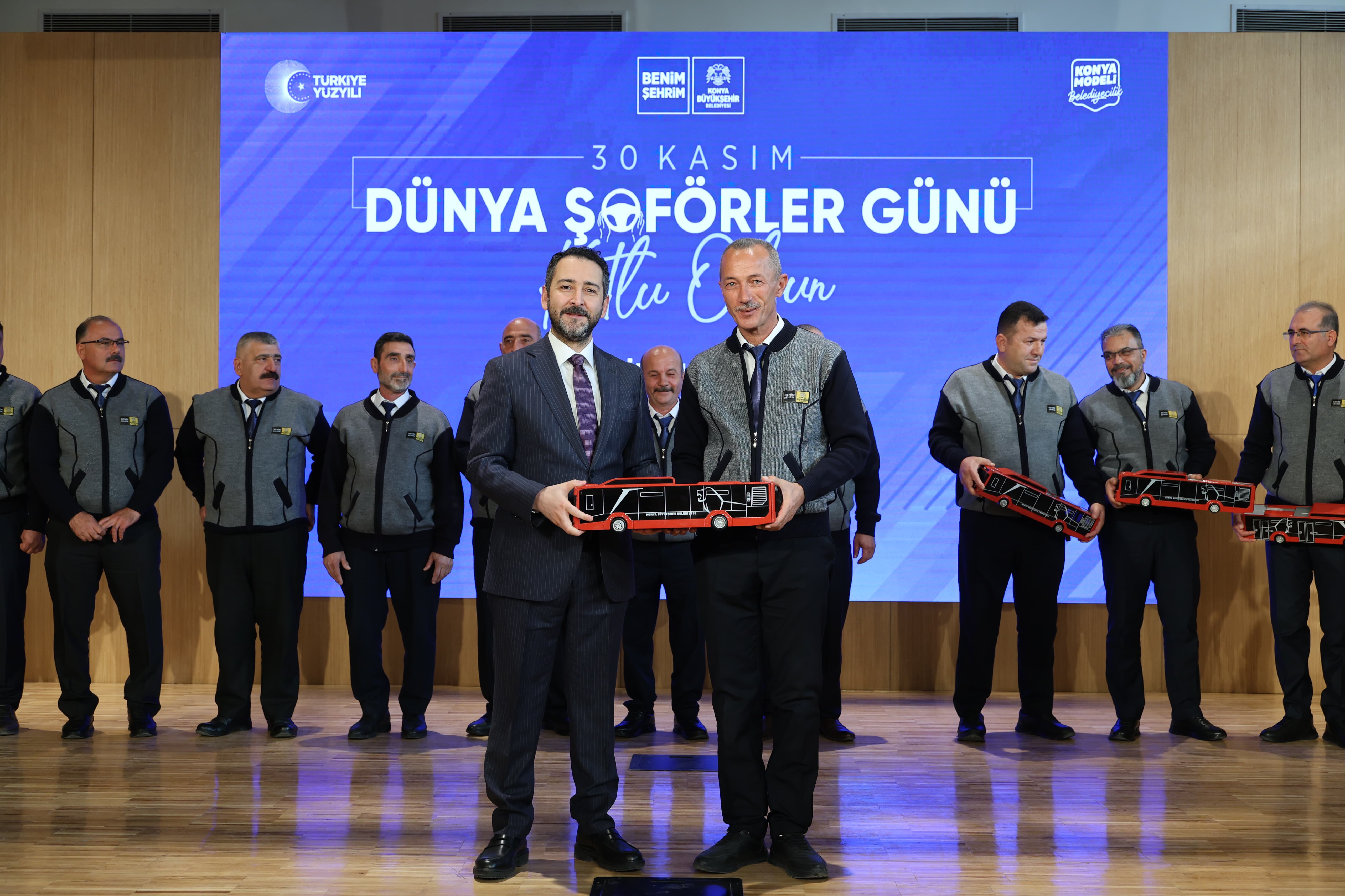 KONYA BÜYÜKŞEHİR “30 KASIM DÜNYA ŞOFÖRLER GÜNÜ" KUTLAMA PROGRAMI DÜZENLEDİ
