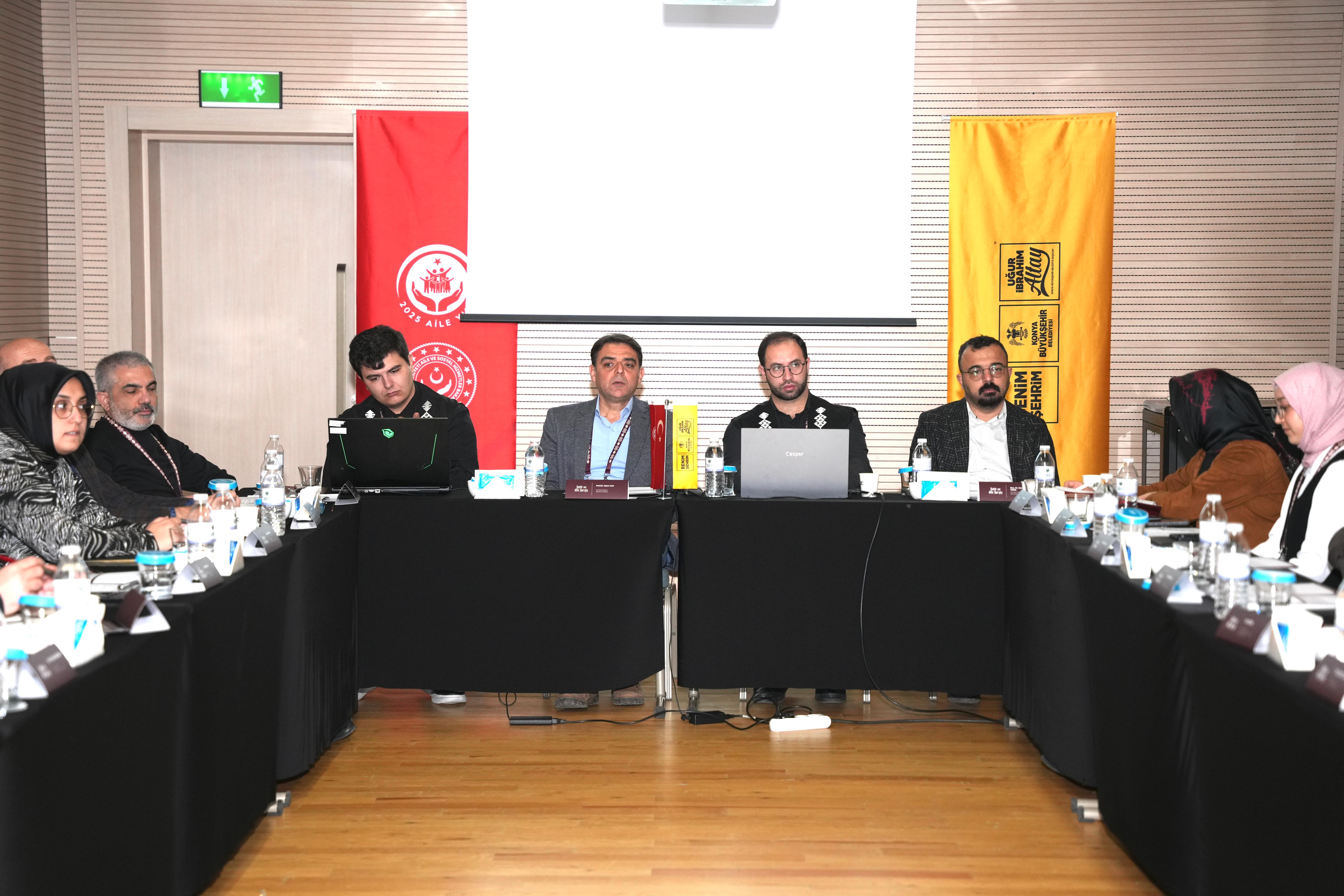 KONYA BÜYÜKŞEHİR TARAFINDAN DÜZENLENEN "ŞEHİR VE AİLE ŞÛRASI" TAMAMLANDI