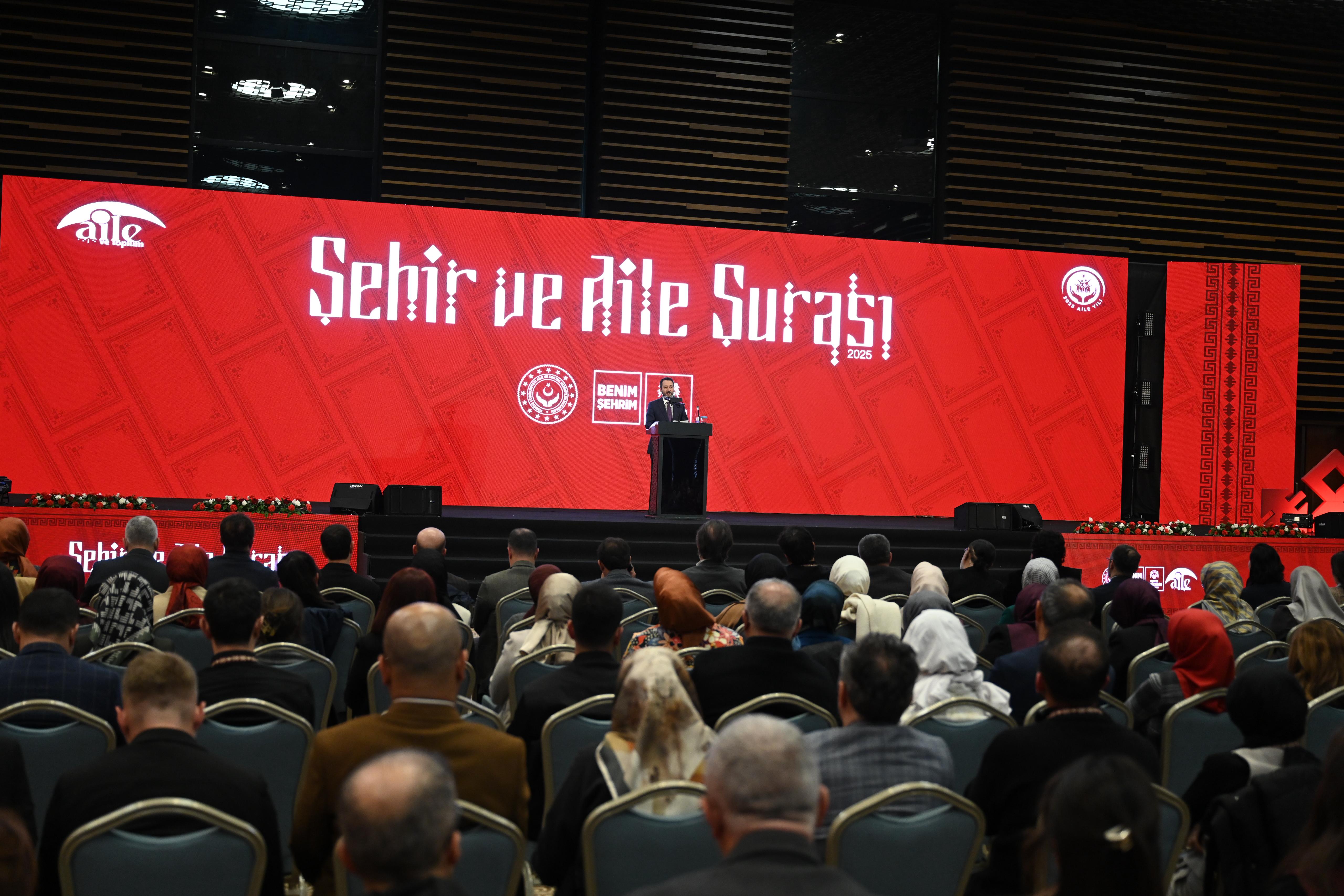 KONYA BÜYÜKŞEHİR TARAFINDAN DÜZENLENEN "ŞEHİR VE AİLE ŞÛRASI" TAMAMLANDI