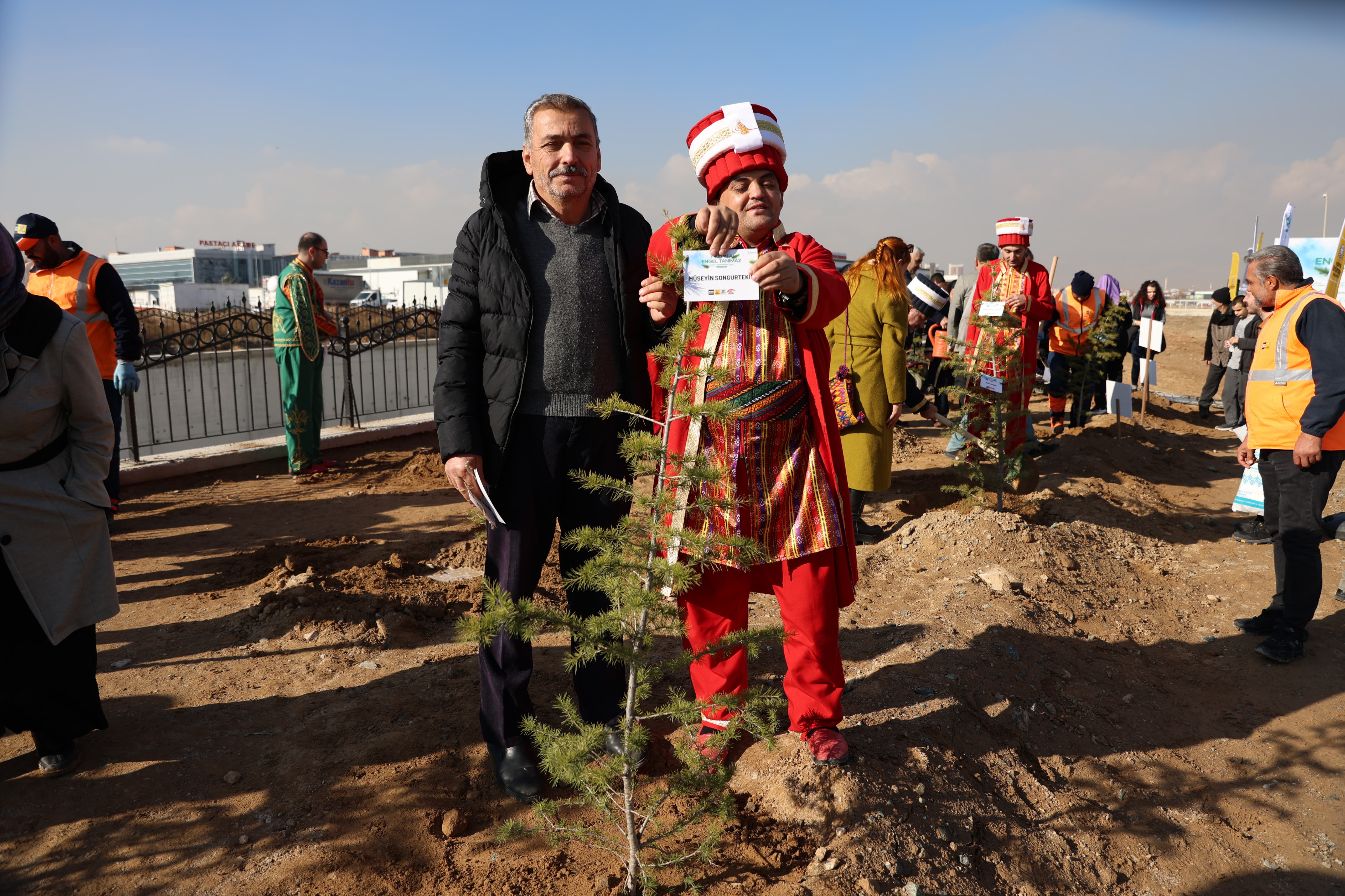 KONYA BÜYÜKŞEHİR ÖZEL ÖĞRENCİLER FİDAN DİKİM ETKİNLİĞİ DÜZENLEDİ