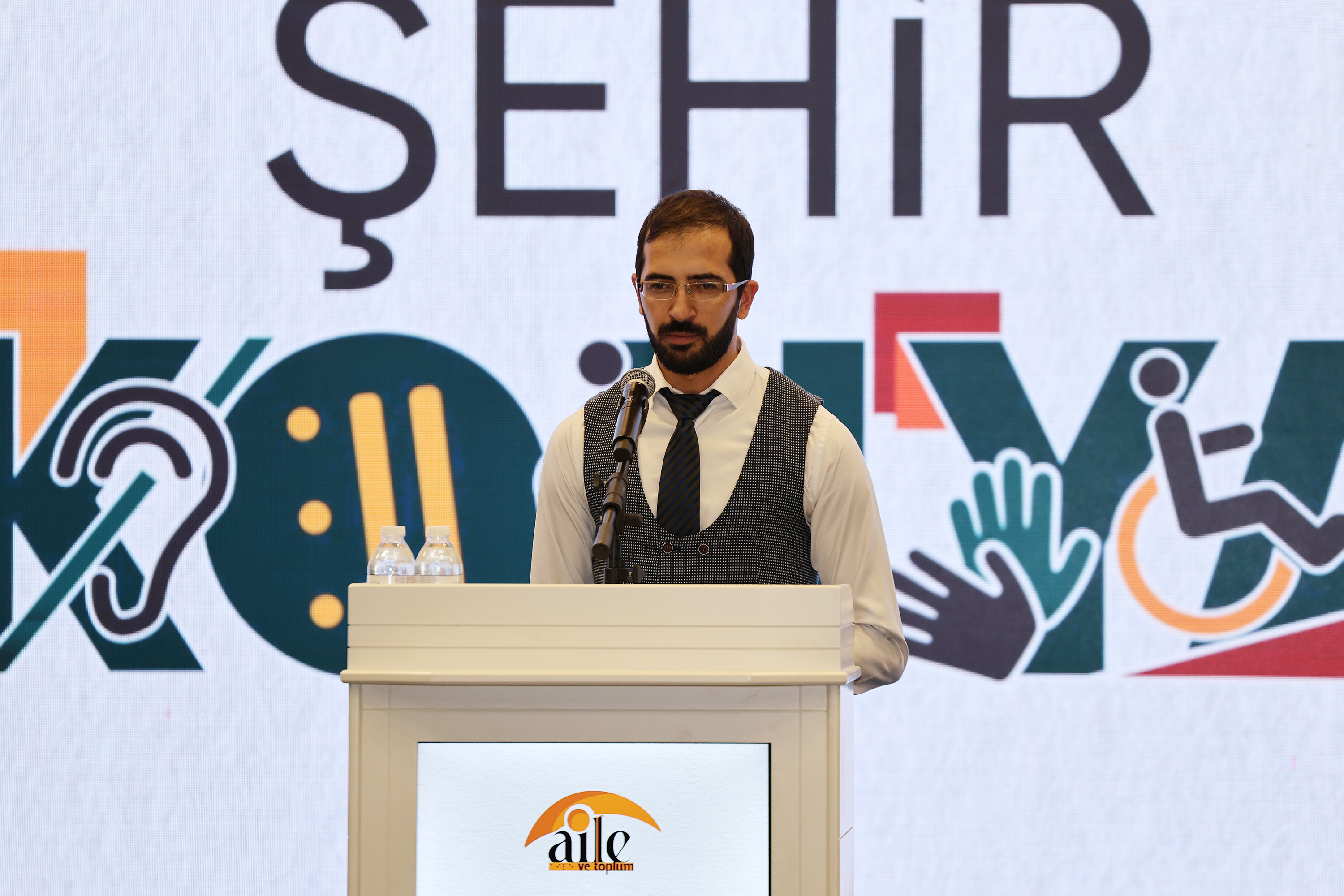 KONYA’DA ÖZEL BİREYLER VE AİLELERİ İÇİN ÖZEL BULUŞMA