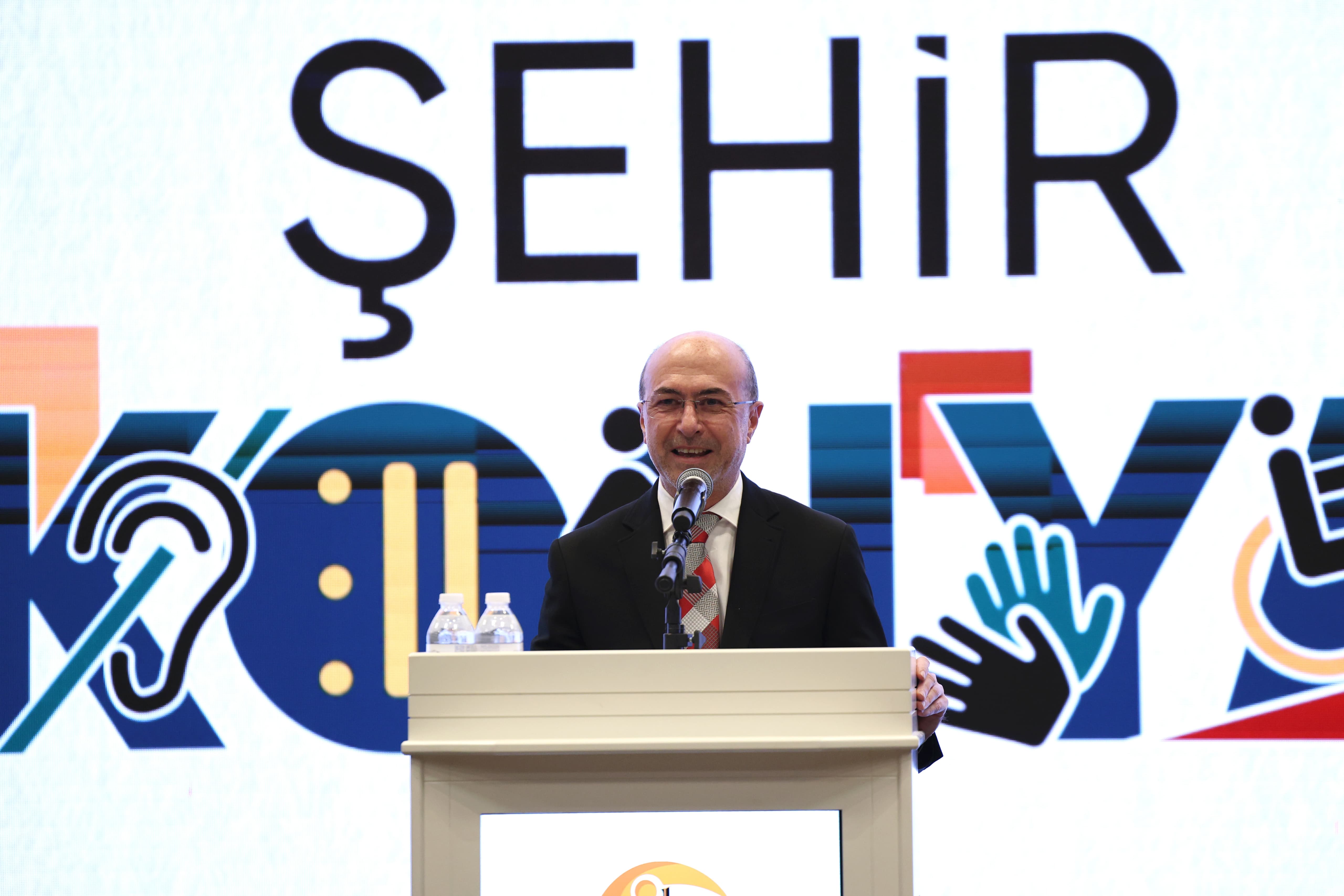 KONYA’DA ÖZEL BİREYLER VE AİLELERİ İÇİN ÖZEL BULUŞMA