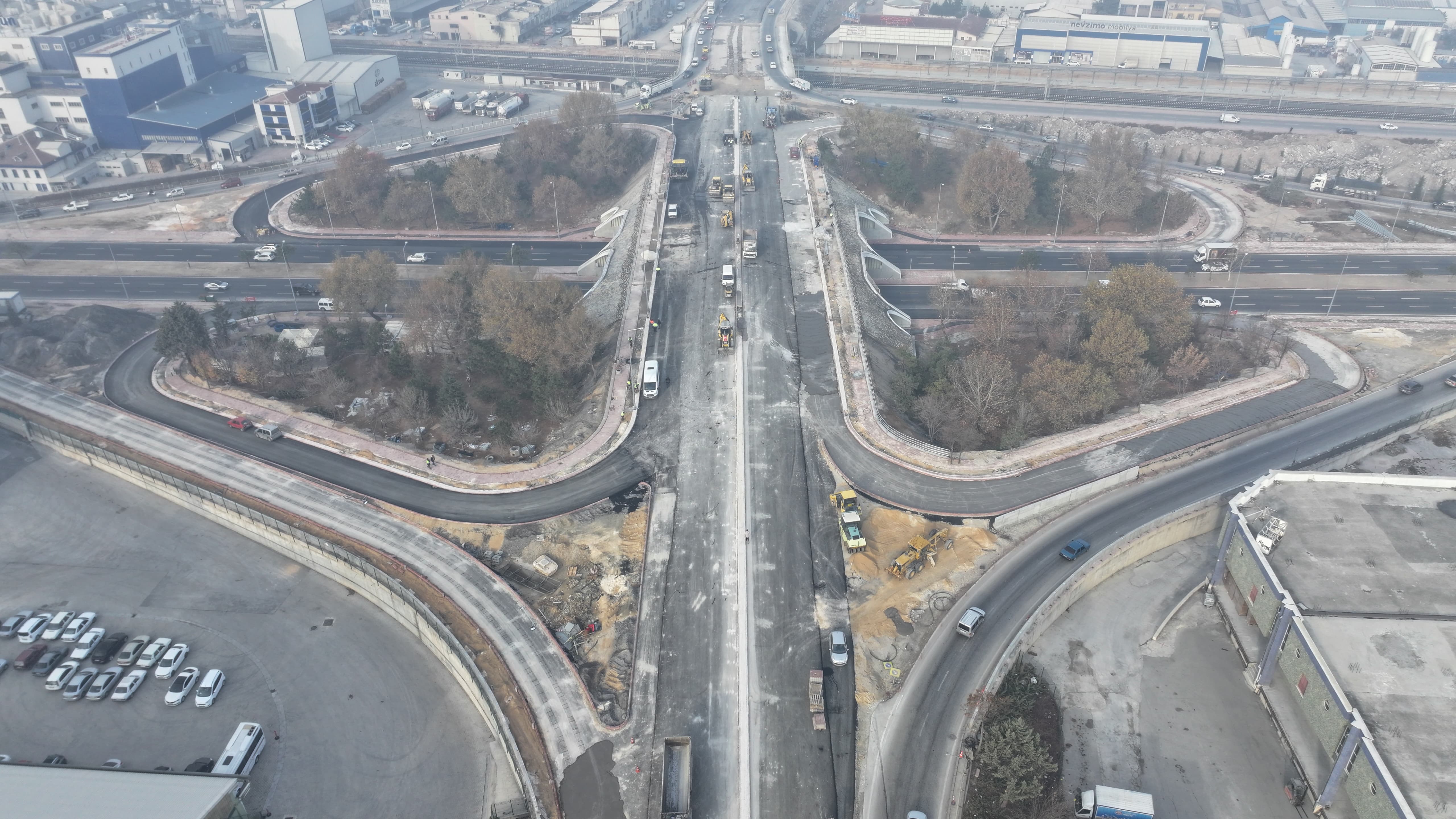 BAŞKAN ALTAY: “MARANGOZLAR KÖPRÜLÜ KAVŞAĞI İNŞAATINDA SONA YAKLAŞTIK”