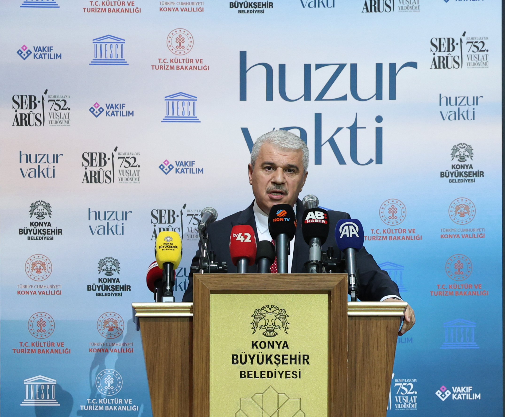 HAZRETİ MEVLANA'NIN 752. VUSLAT YIL DÖNÜMÜ ANMA ETKİNLİKLERİ “HUZUR VAKTİ” TEMASIYLA BAŞLADI