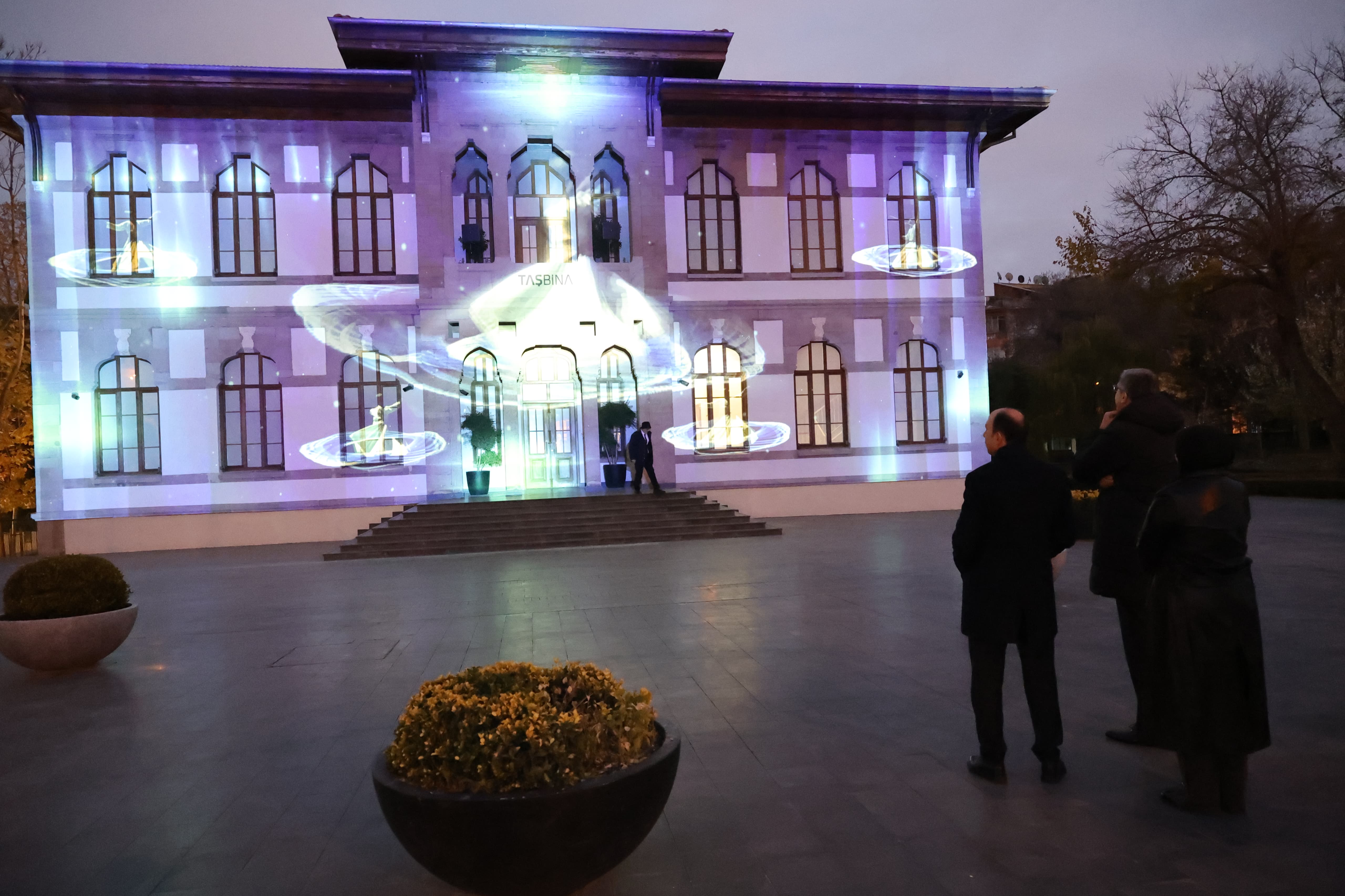 BAŞKAN ALTAY ŞEB-İ ARUS TÖRENLERİ İÇİN KONYA'YA GELEN ULUSLARARASI HEYETLERİ AĞIRLIYOR
