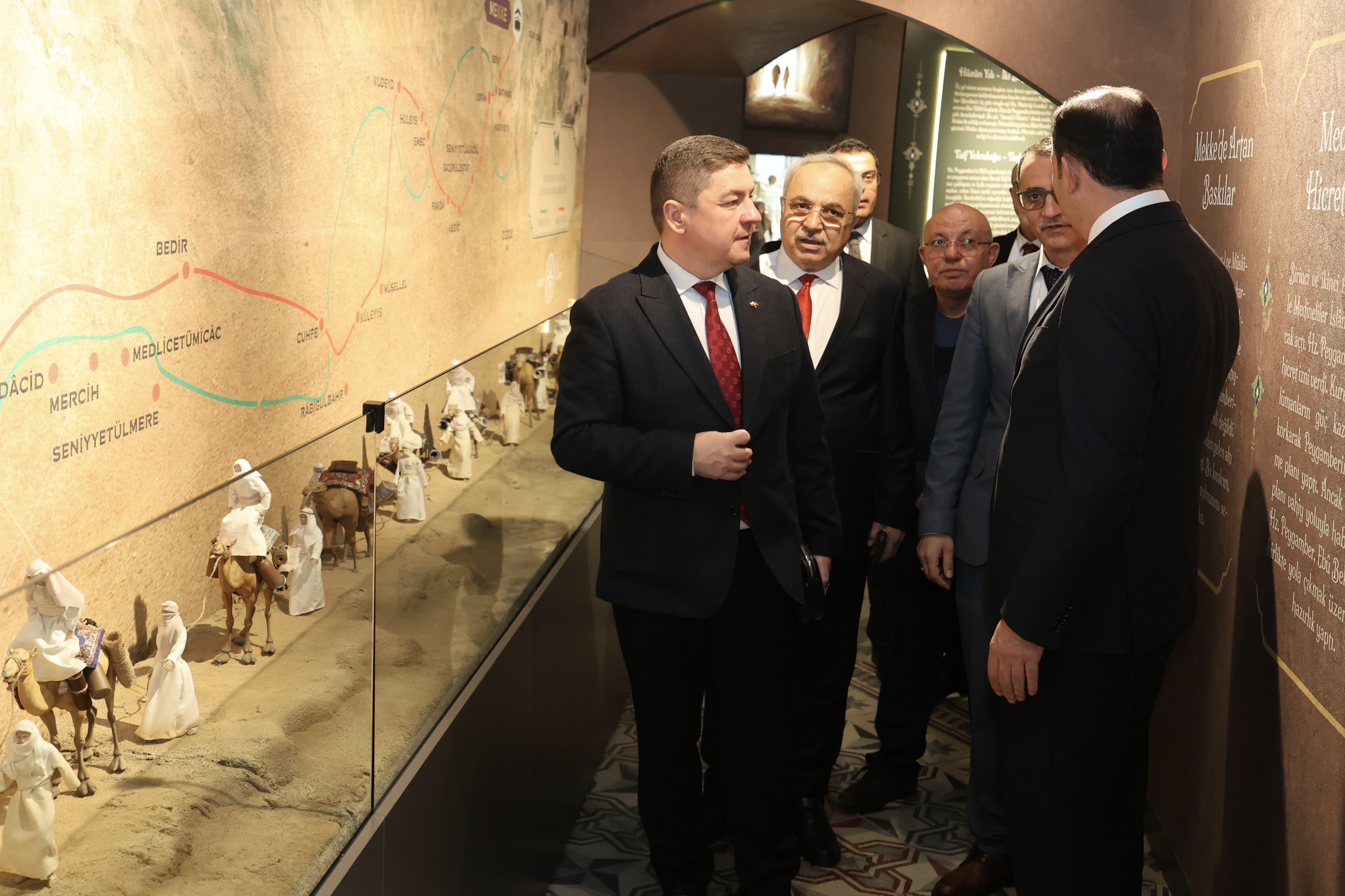 BAŞKAN ALTAY ŞEB-İ ARUS TÖRENLERİ İÇİN KONYA'YA GELEN ULUSLARARASI HEYETLERİ AĞIRLIYOR