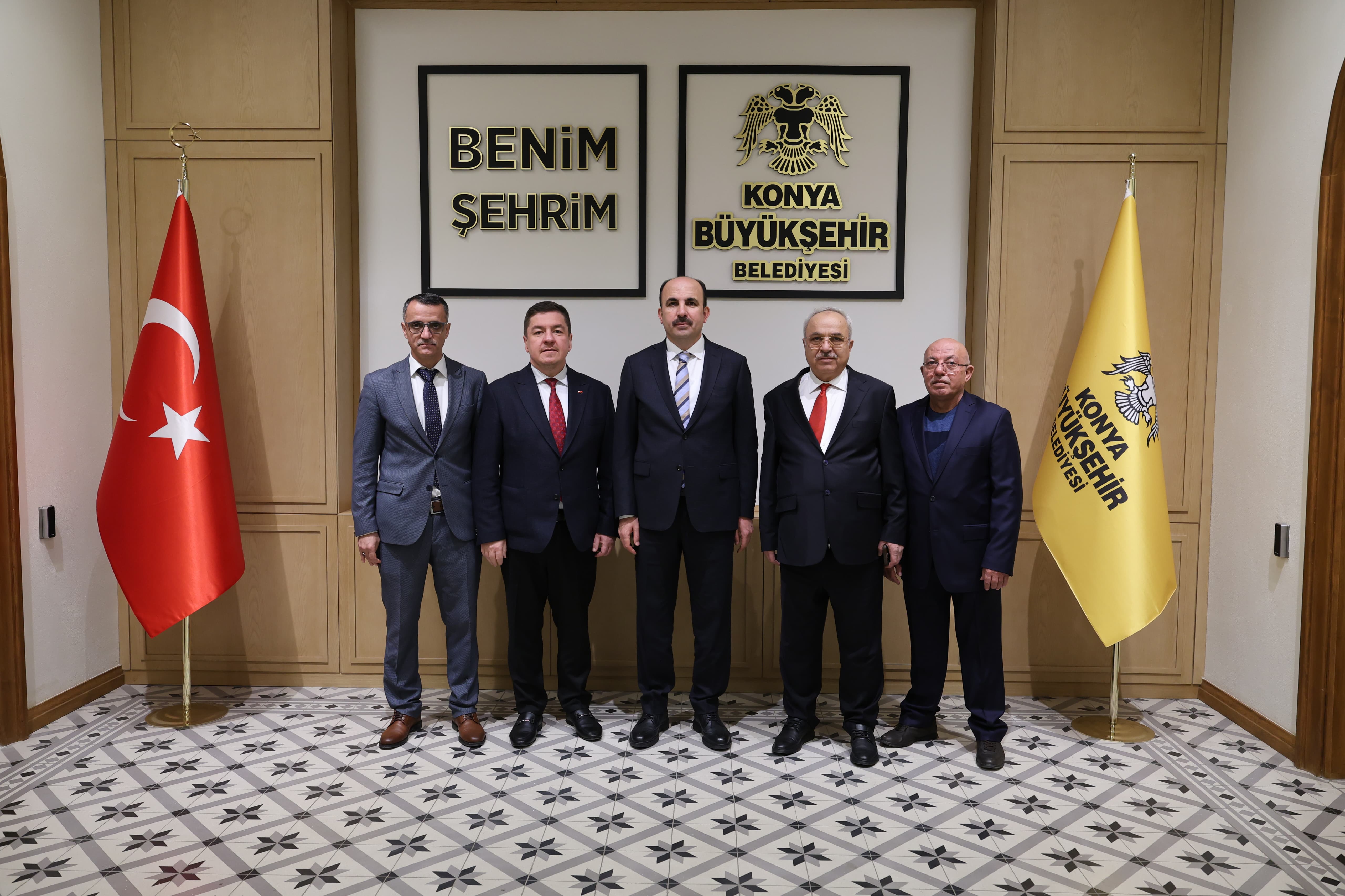 BAŞKAN ALTAY ŞEB-İ ARUS TÖRENLERİ İÇİN KONYA'YA GELEN ULUSLARARASI HEYETLERİ AĞIRLIYOR