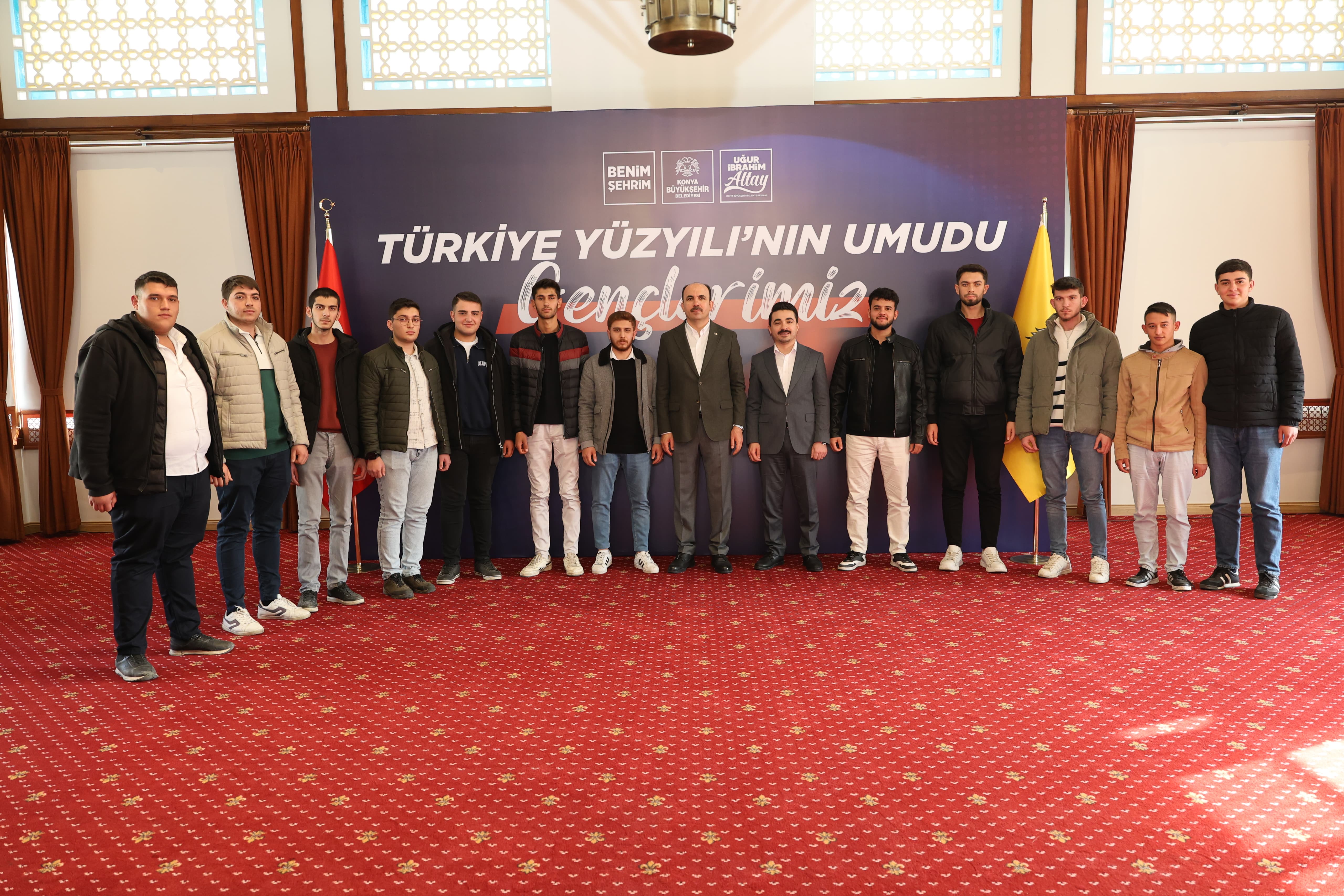 BAŞKAN ALTAY: “HEDEFİMİZ, GENÇLERİMİZİN YAŞAYACAĞI GÜZEL BİR DÜNYA İNŞA ETMEK”