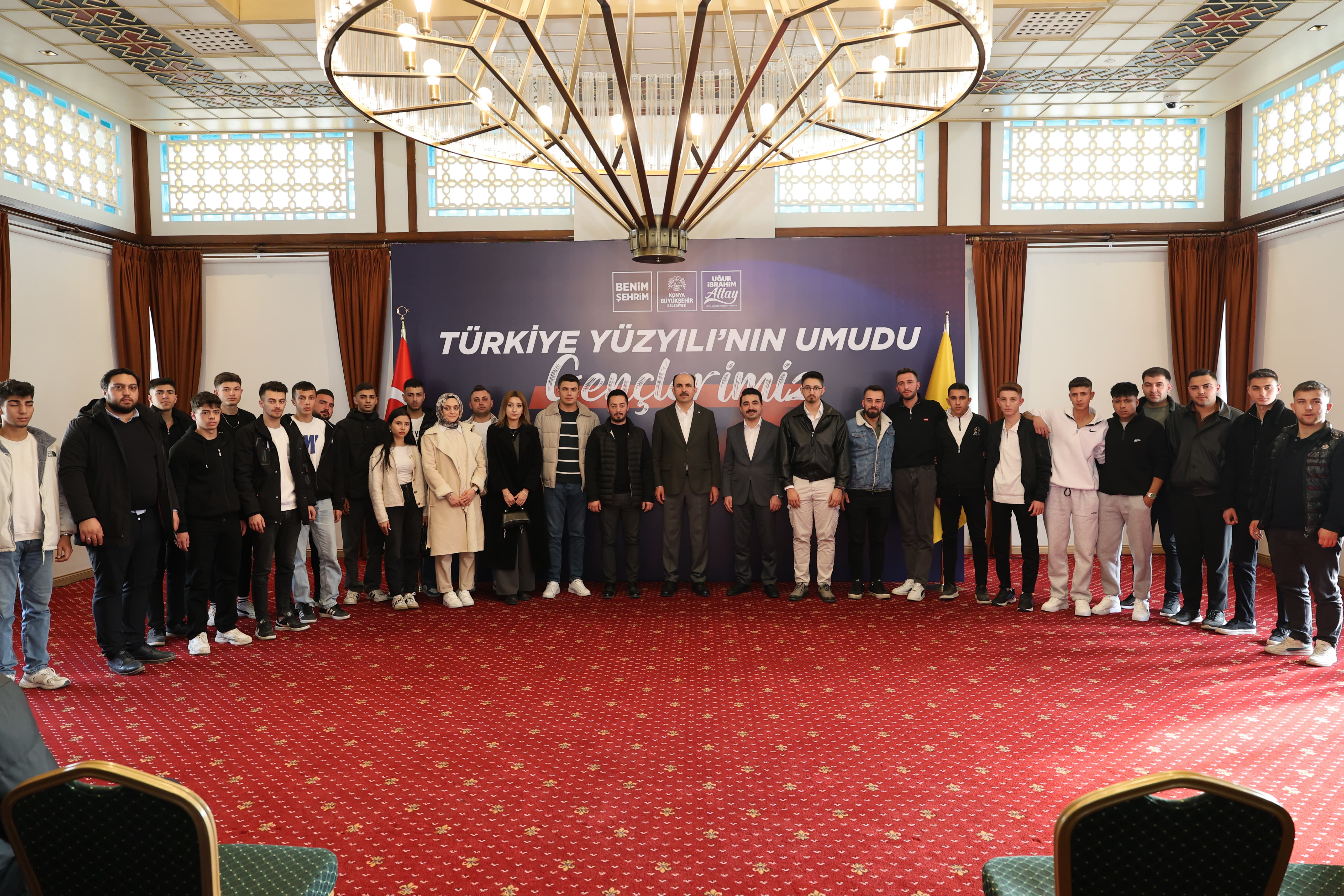 BAŞKAN ALTAY: “HEDEFİMİZ, GENÇLERİMİZİN YAŞAYACAĞI GÜZEL BİR DÜNYA İNŞA ETMEK”