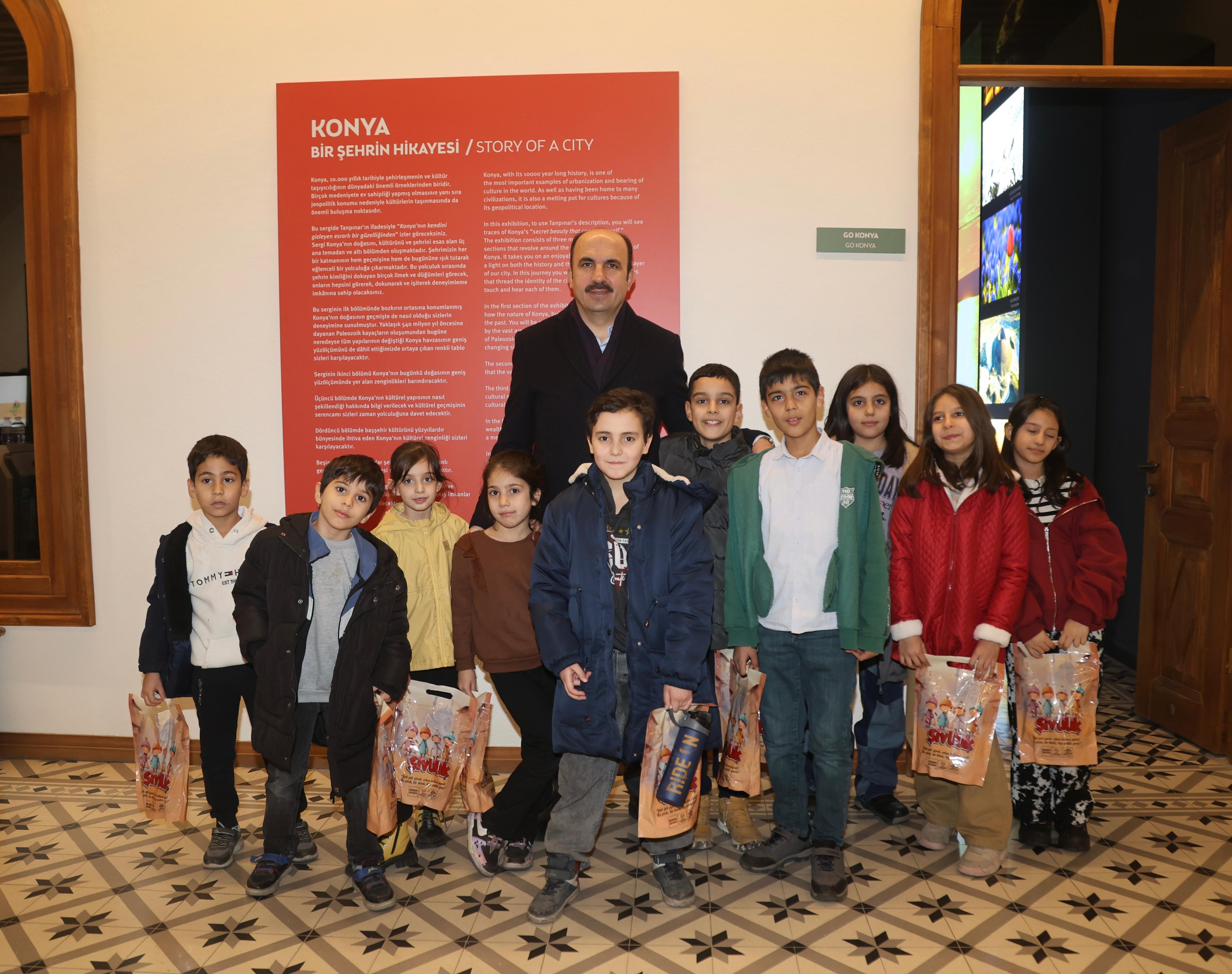 BAŞKAN ALTAY ÇOCUKLARIN “ŞİVLİLİK” COŞKUSUNA EŞLİK ETTİ