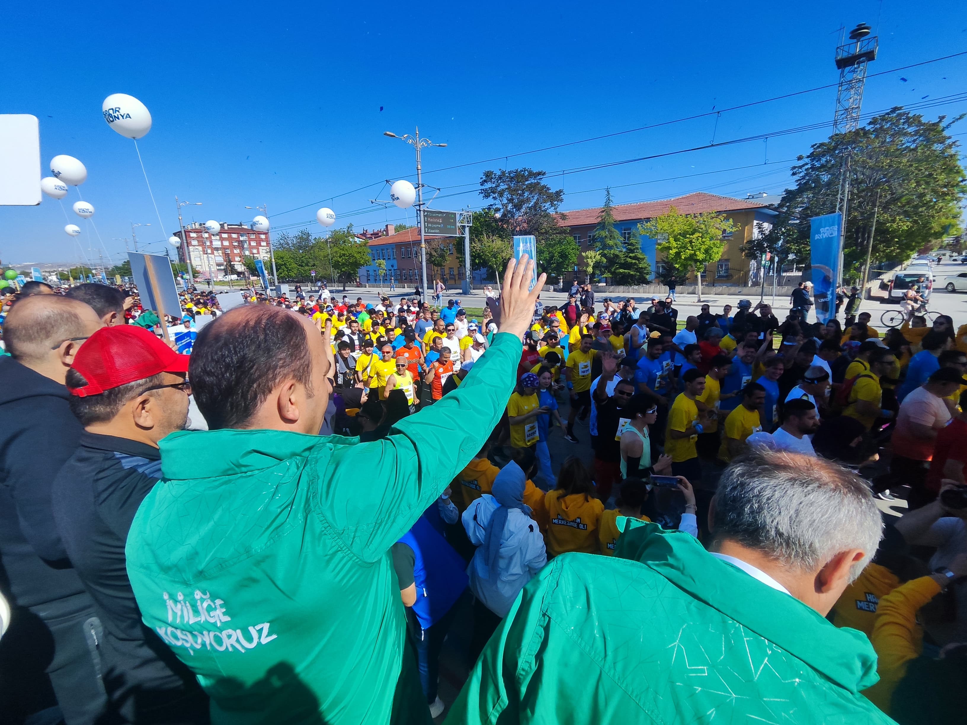 BAŞKAN ALTAY 5. ULUSLARARASI KONYA YARI MARATONU’NA KAYITLARIN BAŞLADIĞINI AÇIKLADI