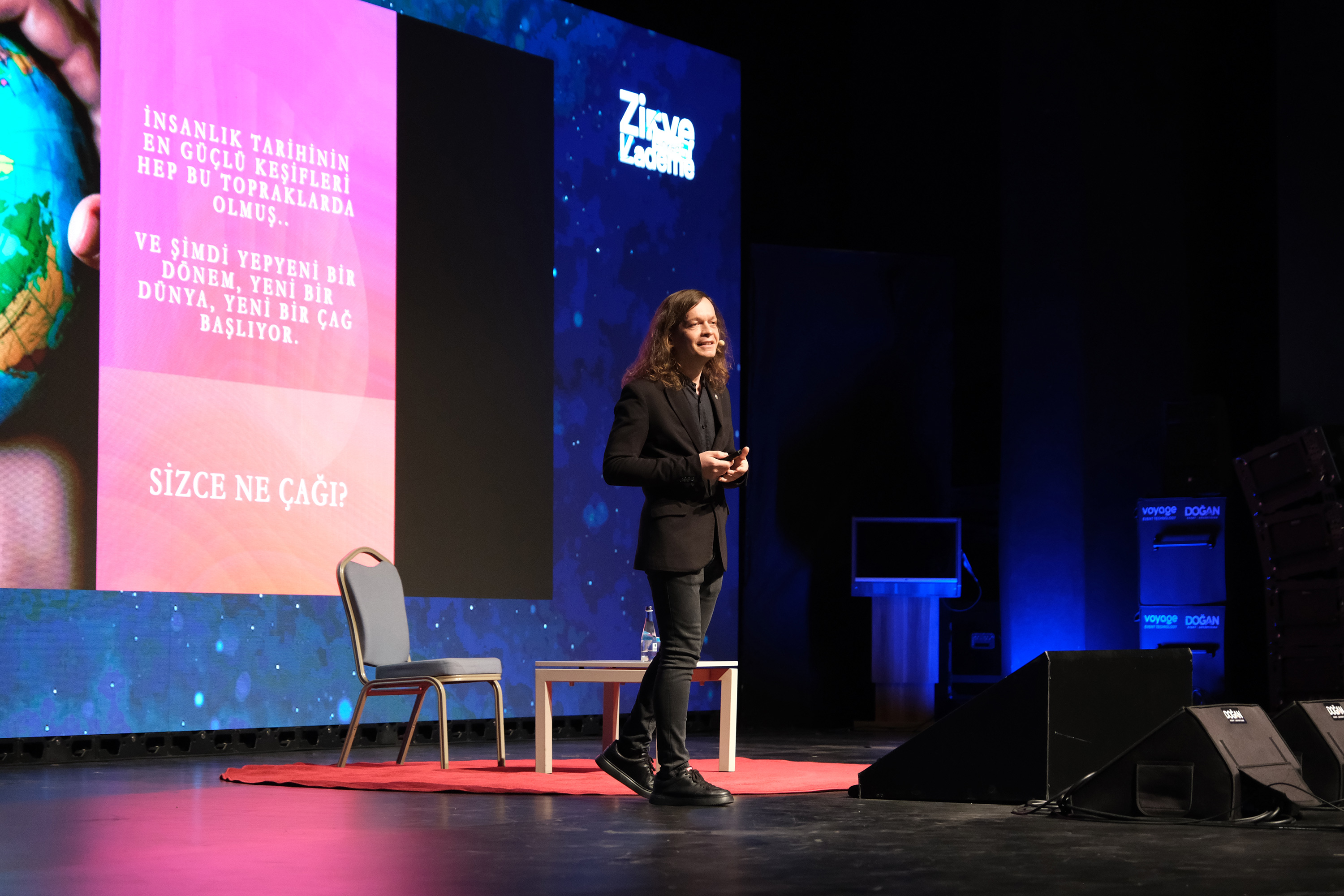 ZİRVE KADEME LİNKEDIN ETKİNLİĞİ GENÇLERE İLHAM VERDİ