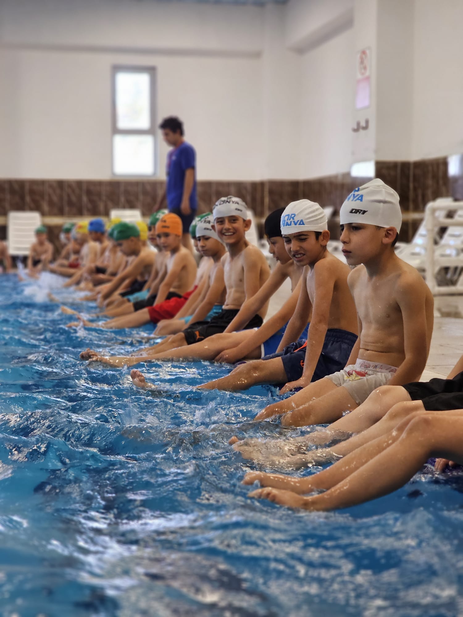 BAŞKAN ALTAY: “20 İLÇEDE 15 BİN ÇOCUĞUMUZ ‘YÜZME BİLMEYEN KALMASIN’ EĞİTİMLERİNE KATILIYOR”