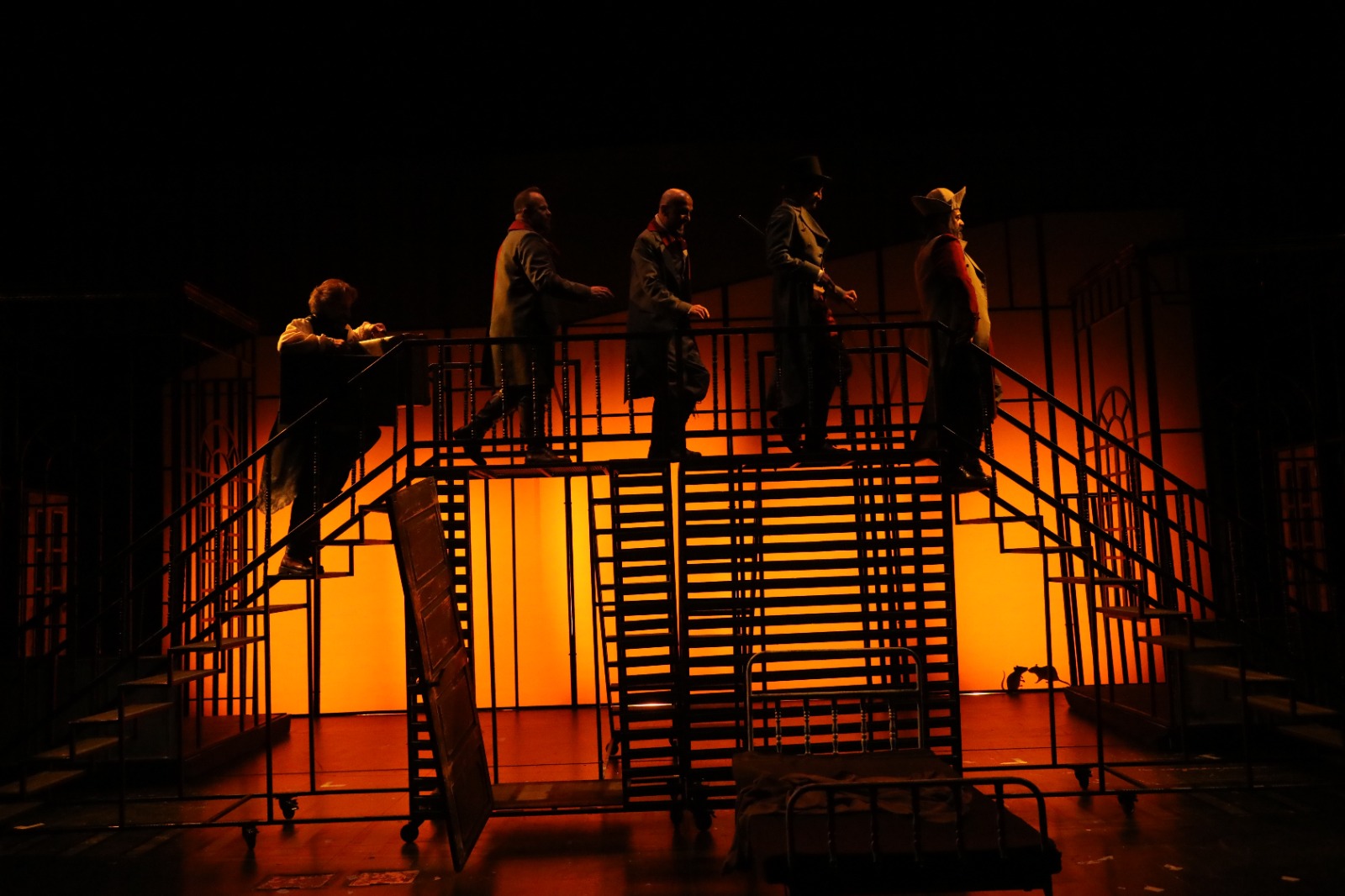 KONYA ŞEHİR TİYATROSU 2025’TE 43 BİN 126 SANATSEVERİ BİR ARAYA GETİRDİ