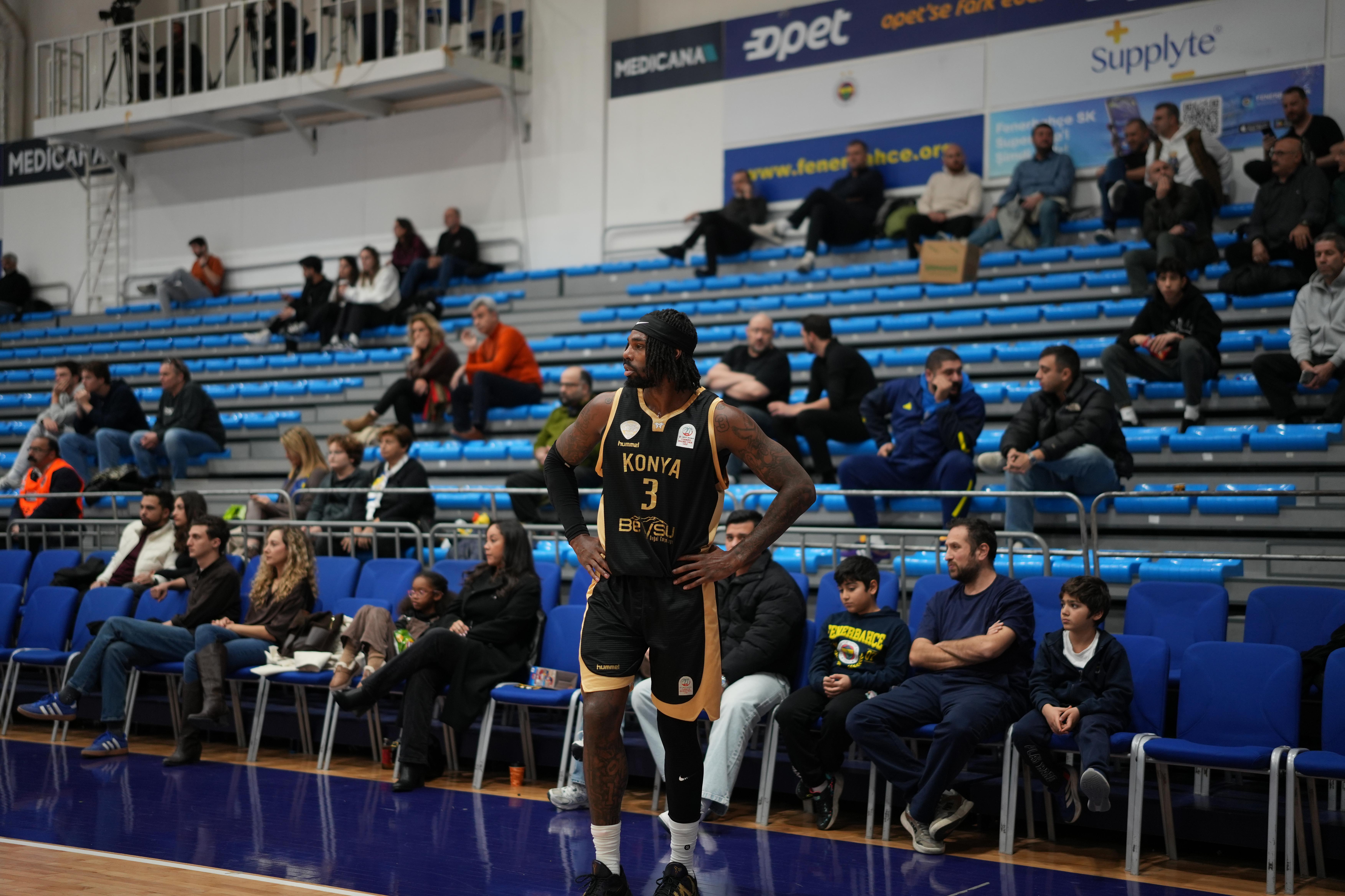 BÜYÜKŞEHİR İKİNCİ YARIYA GALİBİYETLE BAŞLADI