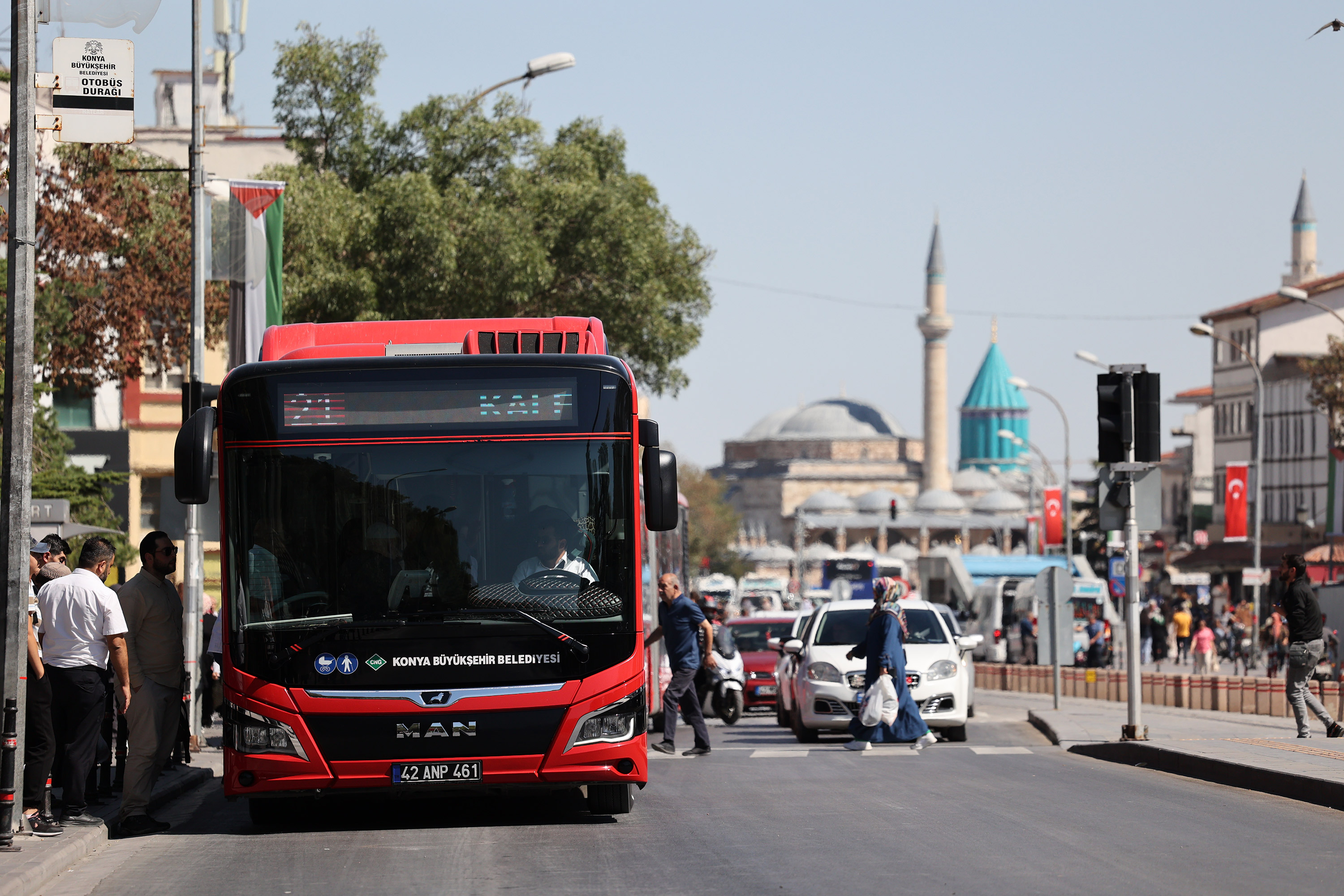 BAŞKAN ALTAY: “TÜRKİYE’NİN EN UCUZ ÖĞRENCİ ULAŞIMI KONYA’DA”