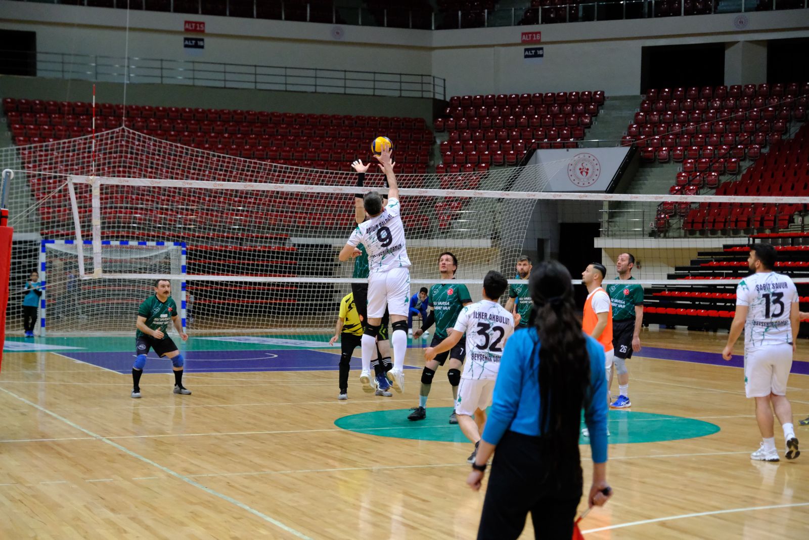 KONYA BÜYÜKŞEHİR KURUMLAR ARASI VOLEYBOL TURNUVASI İÇİN KAYITLAR BAŞLADI