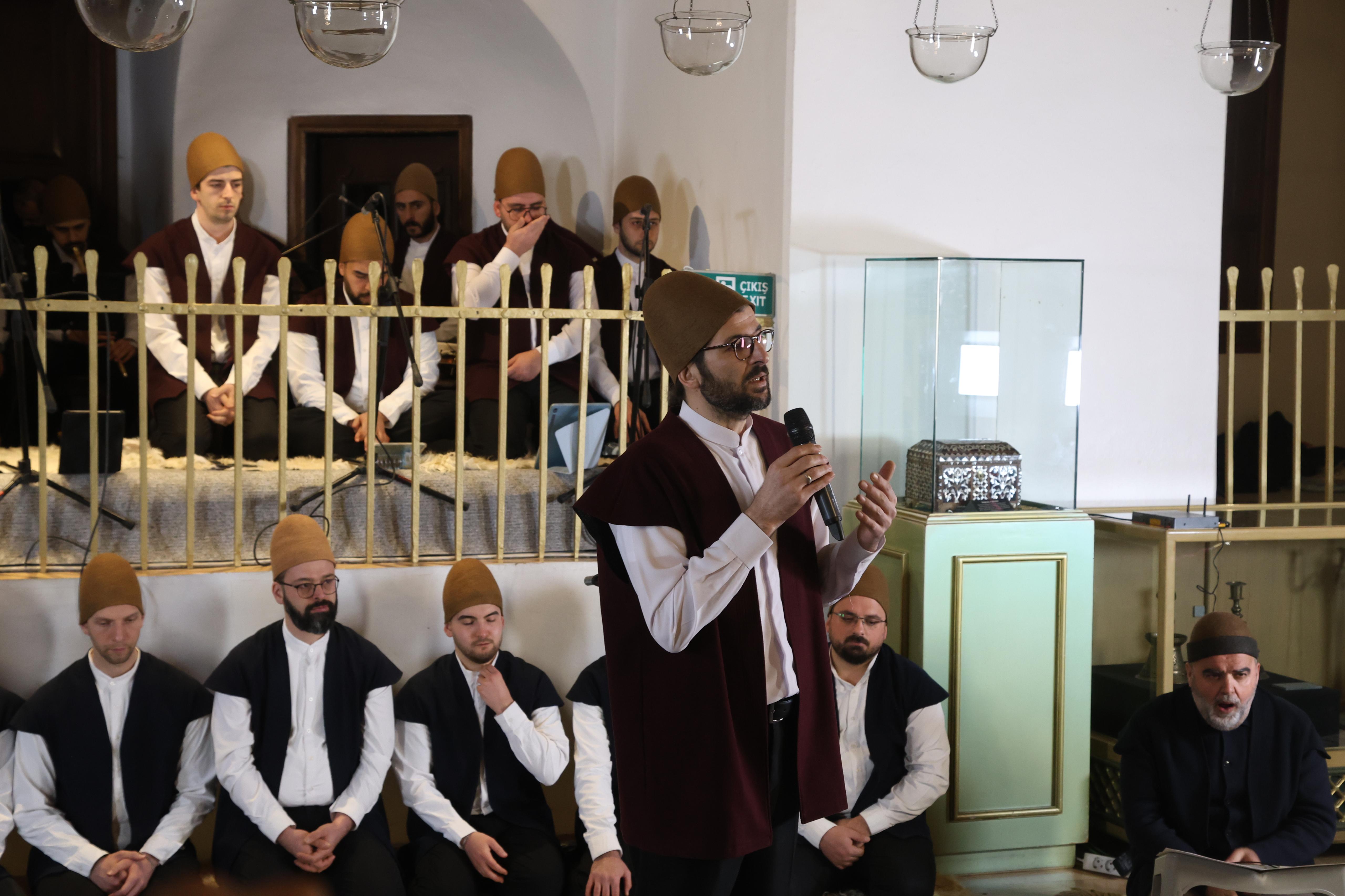 “MİRÂCİYE” 100 YIL SONRA YENİDEN MEVLÂNÂ TÜRBESİ’NDE YANKILANDI