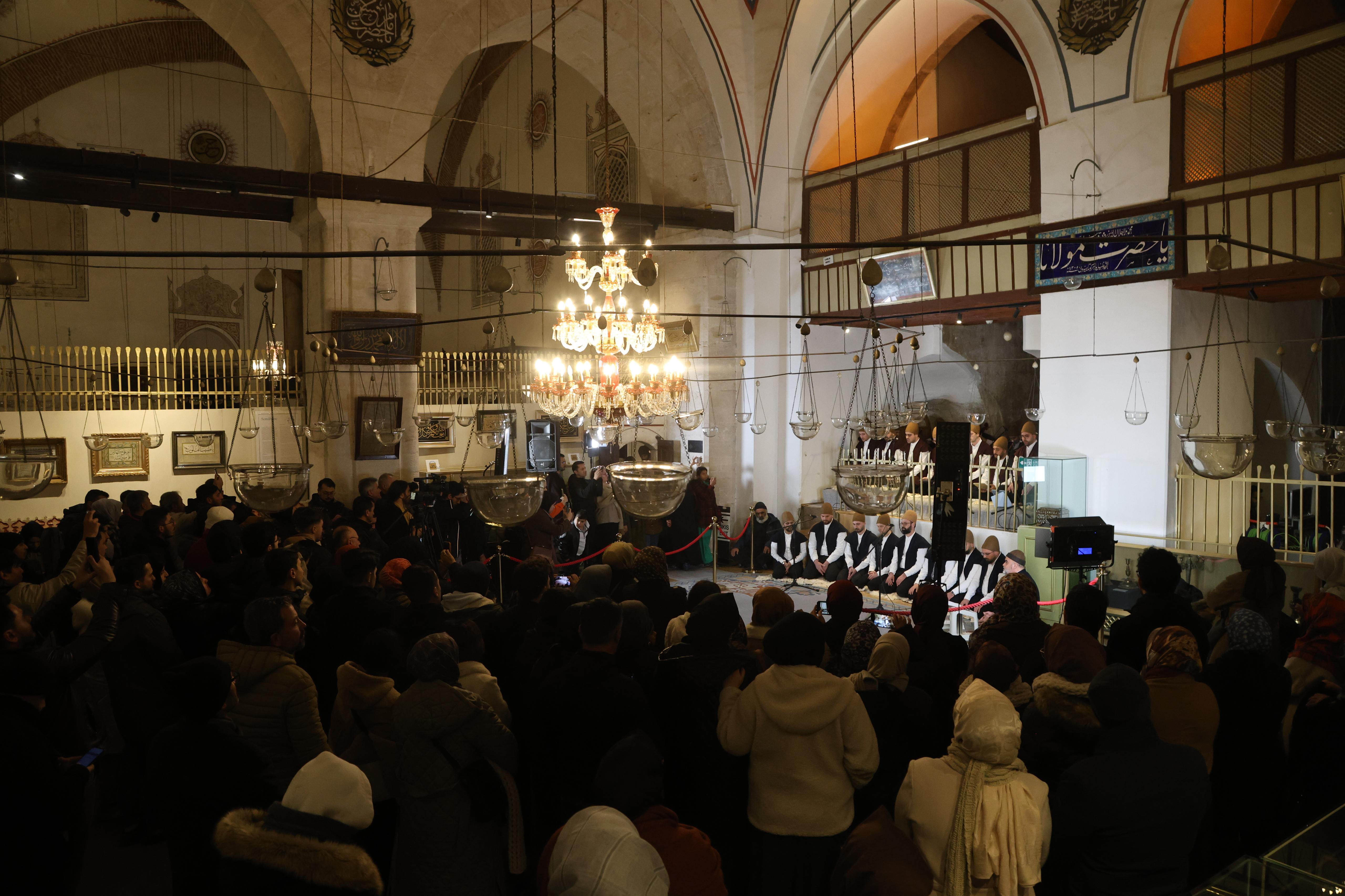 “MİRÂCİYE” 100 YIL SONRA YENİDEN MEVLÂNÂ TÜRBESİ’NDE YANKILANDI