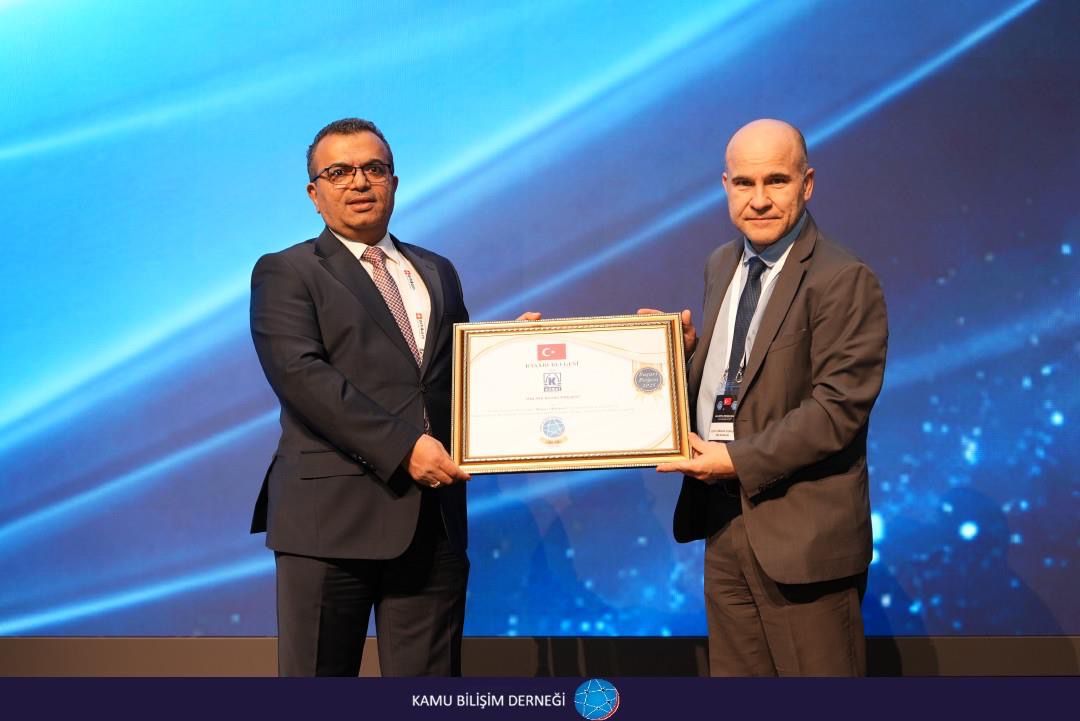 KONYA BÜYÜKŞEHİR VE KOSKİ’YE DİJİTAL DÖNÜŞÜM ÖDÜLÜ