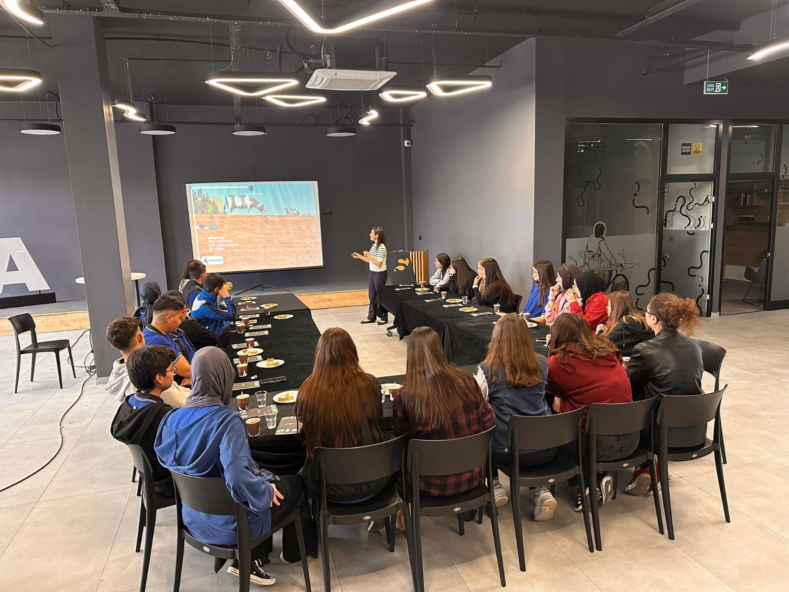 BU DERS SİA’DAYIZ PROGRAMI ÜNİVERSİTELERİ SOSYAL İNOVASYONLA BULUŞTURUYOR