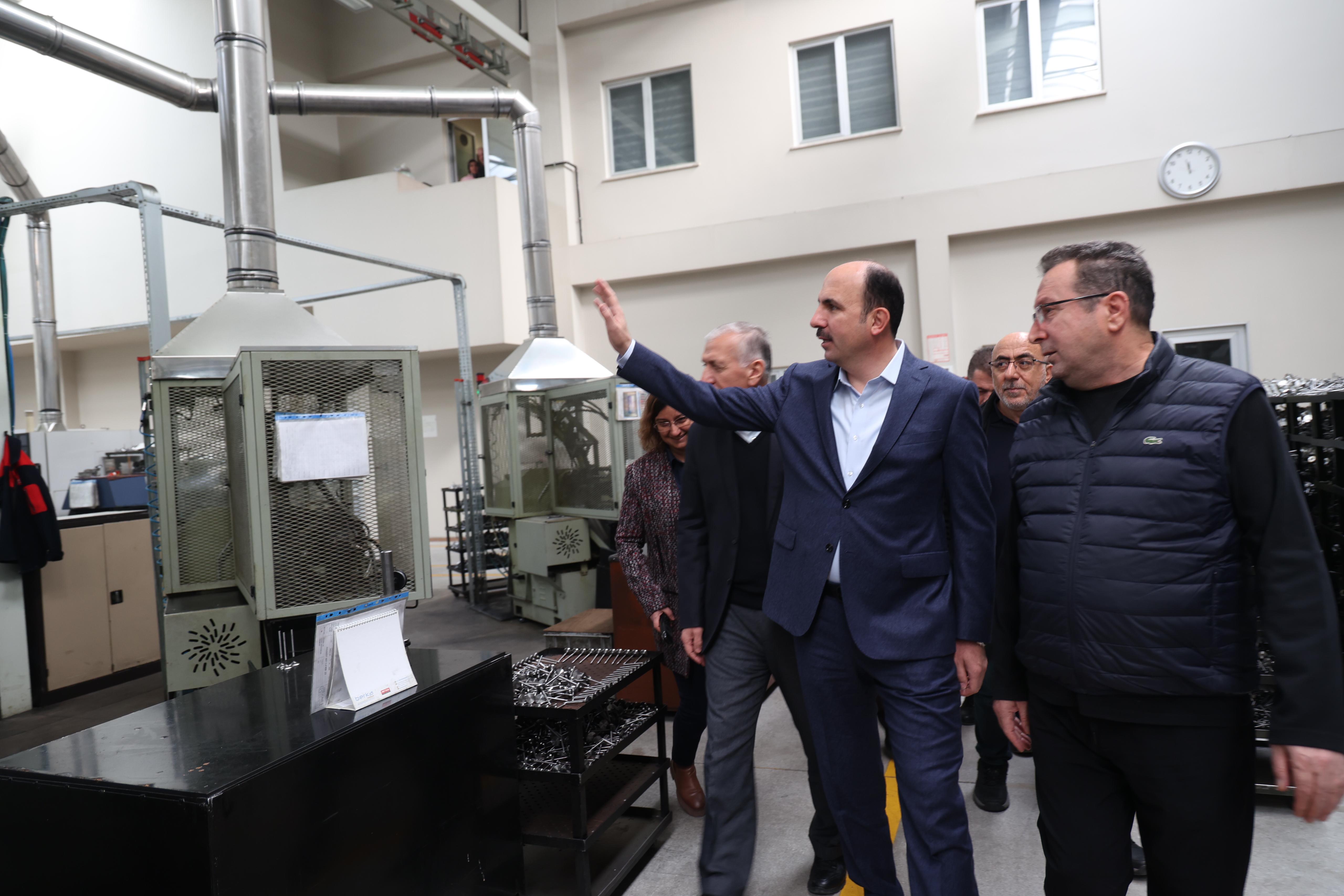 BAŞKAN ALTAY: “ORGANİZE SANAYİ BÖLGELERİNİN ULAŞIM VE KONUT SORUNUNU ÇÖZMEK İÇİN ÇALIŞIYORUZ”