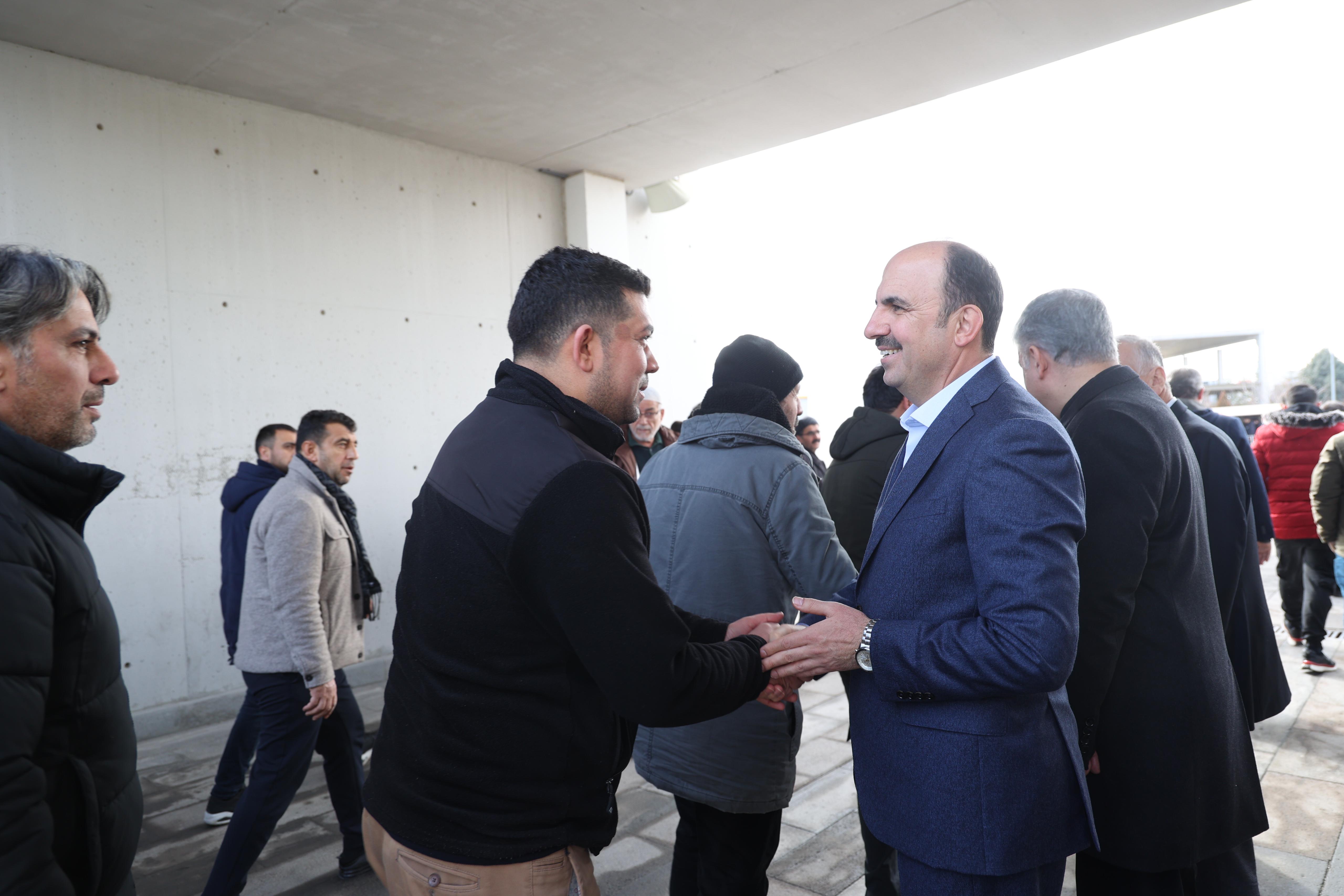 BAŞKAN ALTAY: “ORGANİZE SANAYİ BÖLGELERİNİN ULAŞIM VE KONUT SORUNUNU ÇÖZMEK İÇİN ÇALIŞIYORUZ”