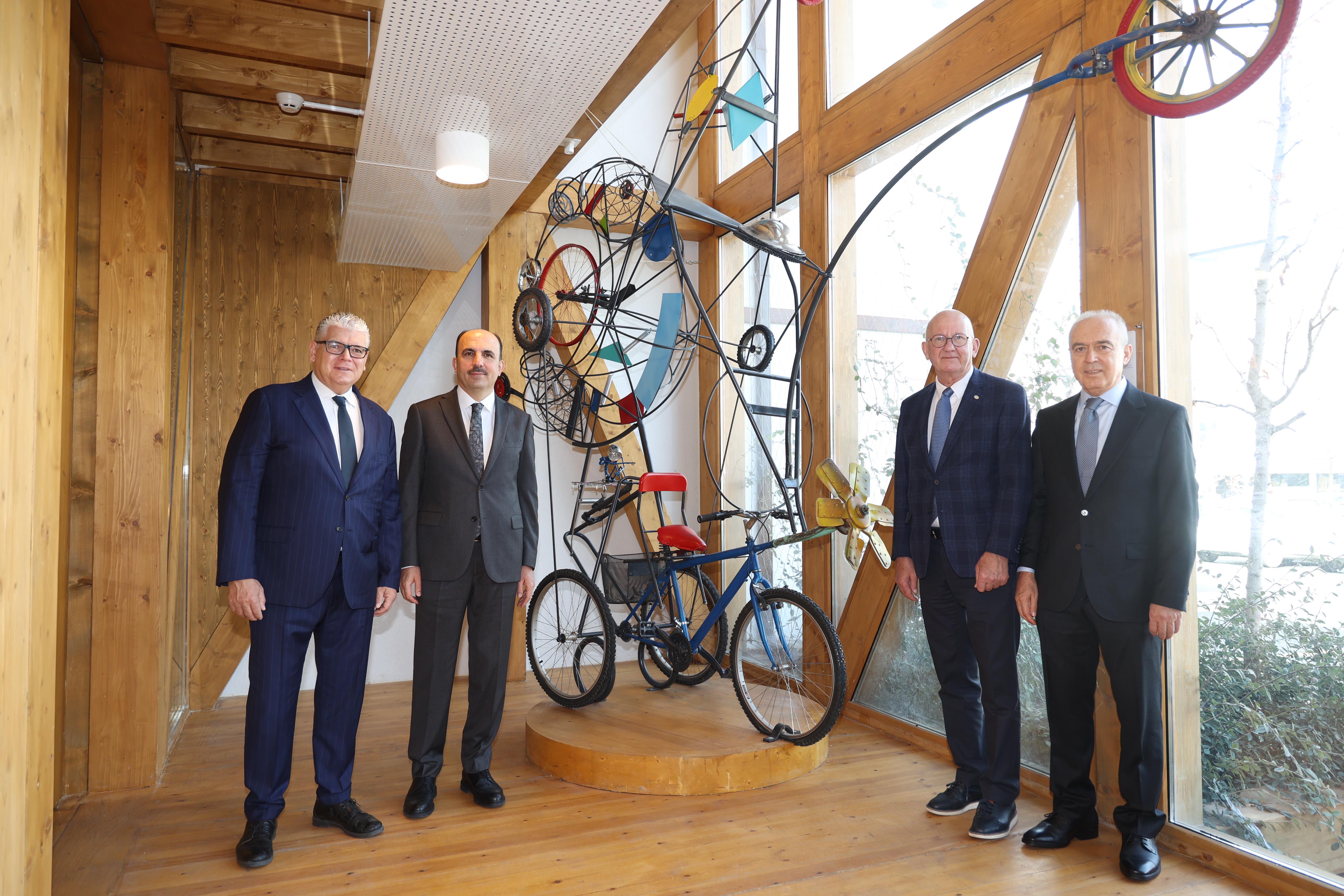 AVRUPA BİSİKLET BİRLİĞİ BAŞKANI CASA, BAŞKAN ALTAY’I ZİYARET ETTİ