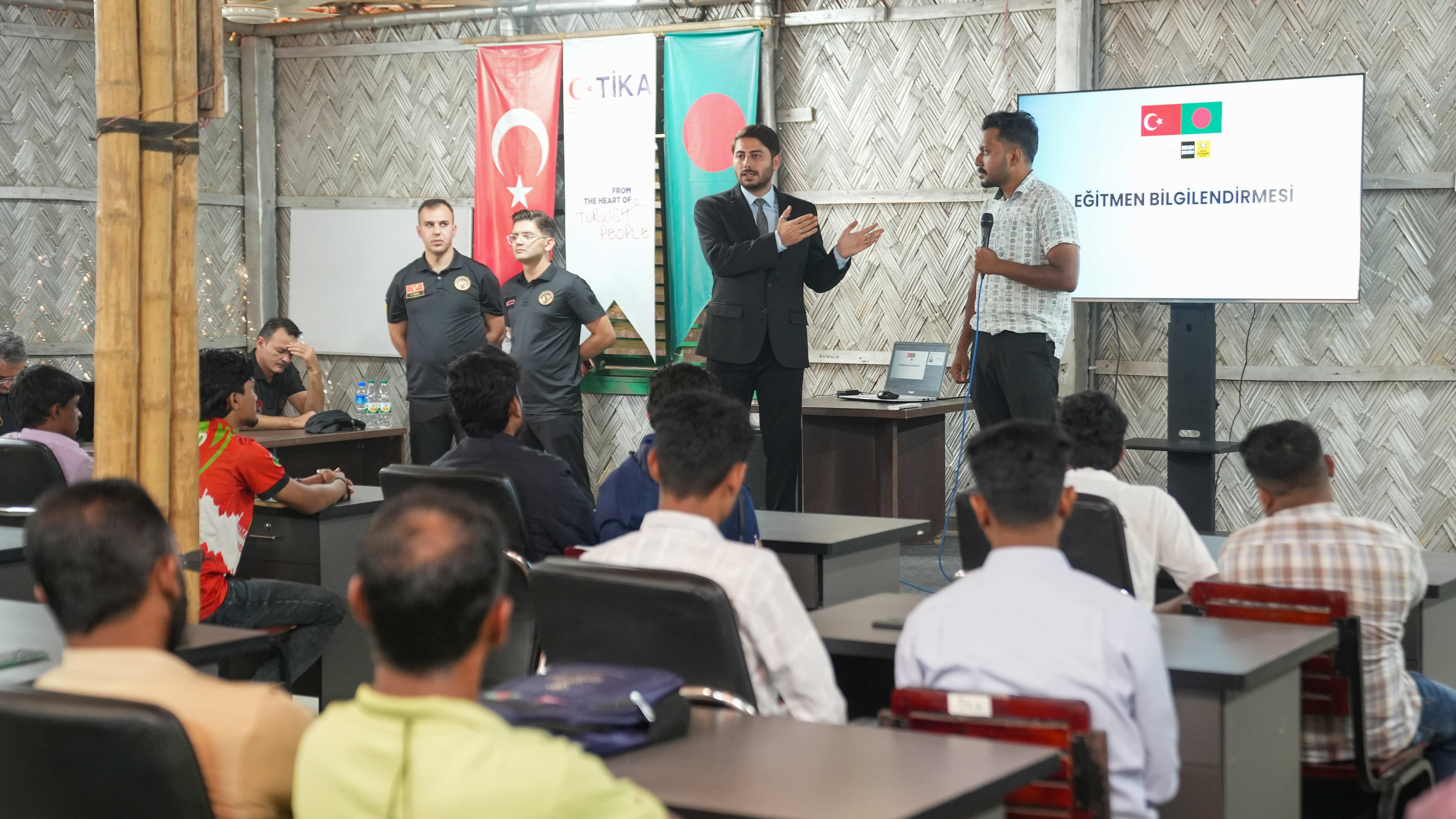 KONYA BÜYÜKŞEHİR VE TİKA’DAN ARAKANLI MÜLTECİLERE AFET EĞİTİMİ