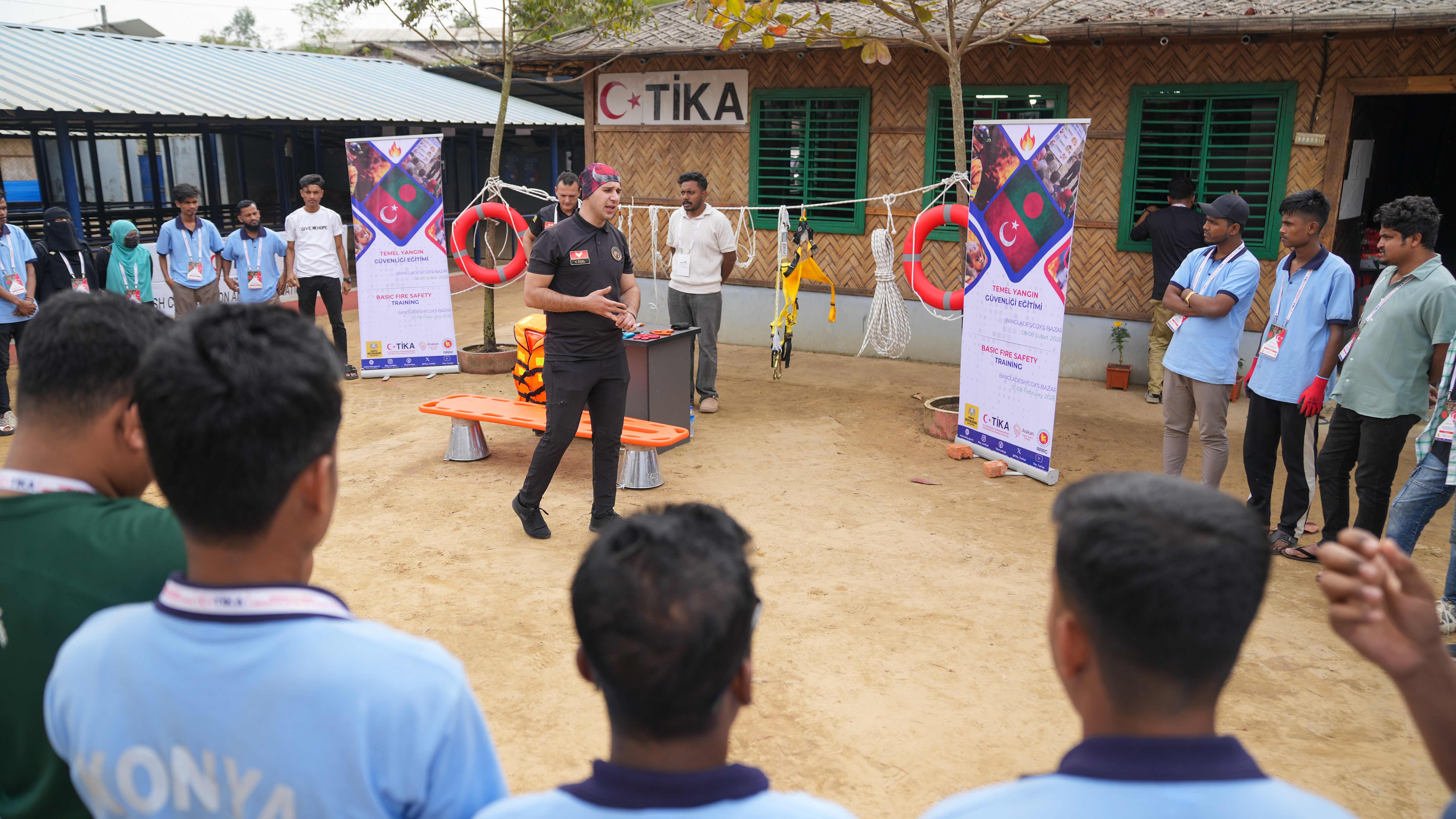 KONYA BÜYÜKŞEHİR VE TİKA’DAN ARAKANLI MÜLTECİLERE AFET EĞİTİMİ