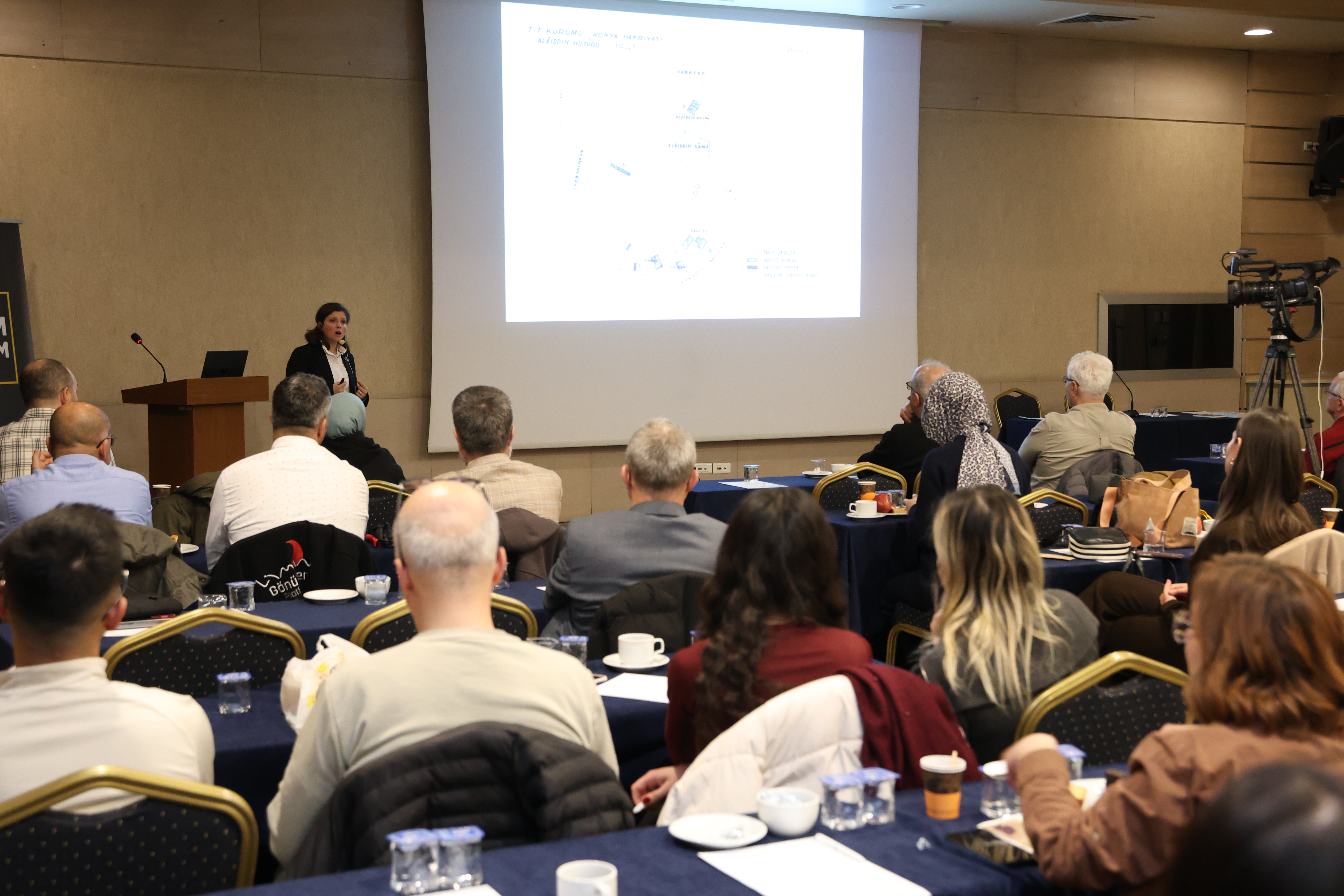 "KONYA'NIN ZENGİNLİKLERİ: TURİZM VE KÜLTÜREL MİRAS EĞİTİMLERİ" PROGRAMI İLE ŞEHRİN SAKLI MİRASLARI ANLATILDI