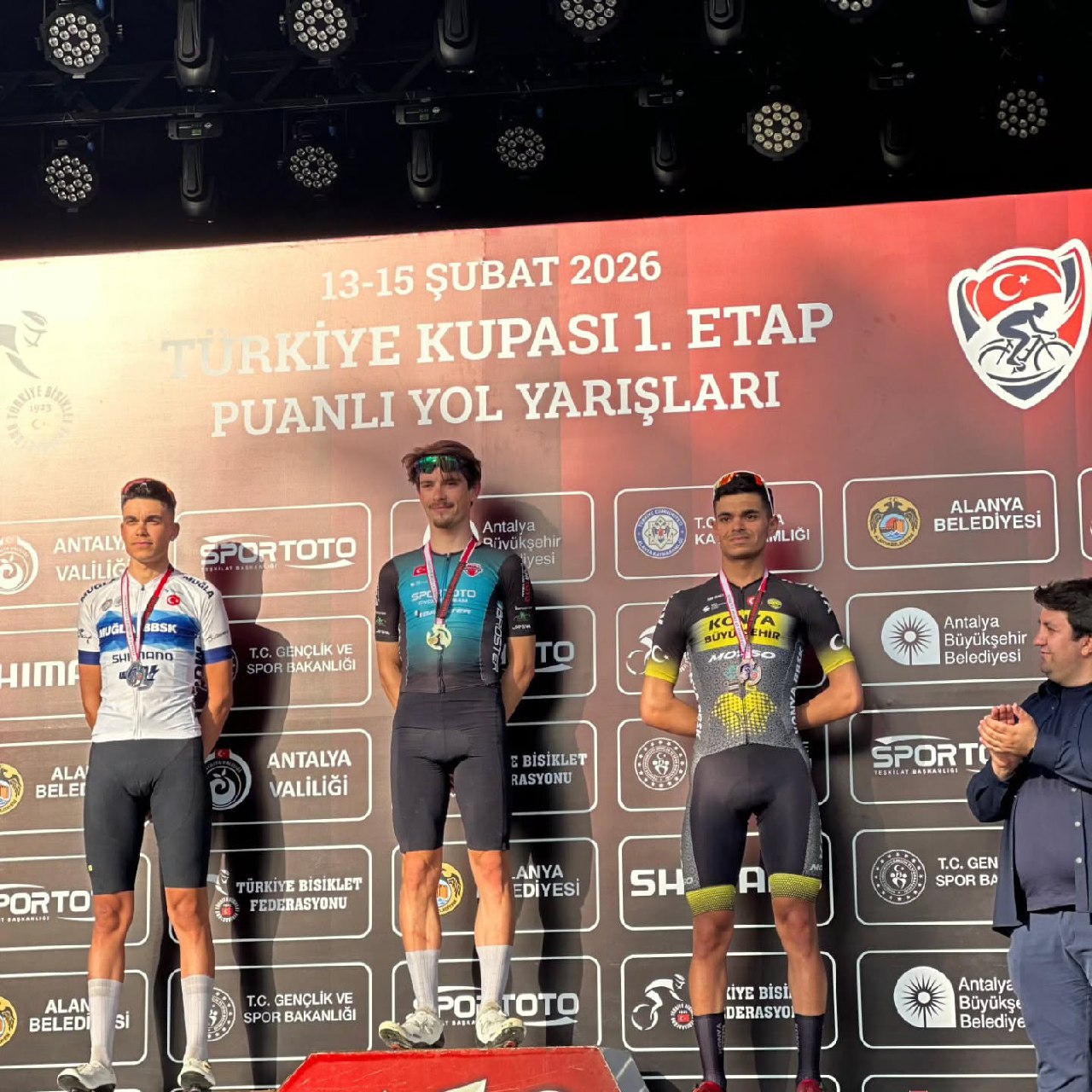 BÜYÜKŞEHİRLİ BİSİKLETÇİLER TÜRKİYE KUPASI 1. ETAP PUANLI YOL YARIŞLARINDA İKİNCİ OLDU