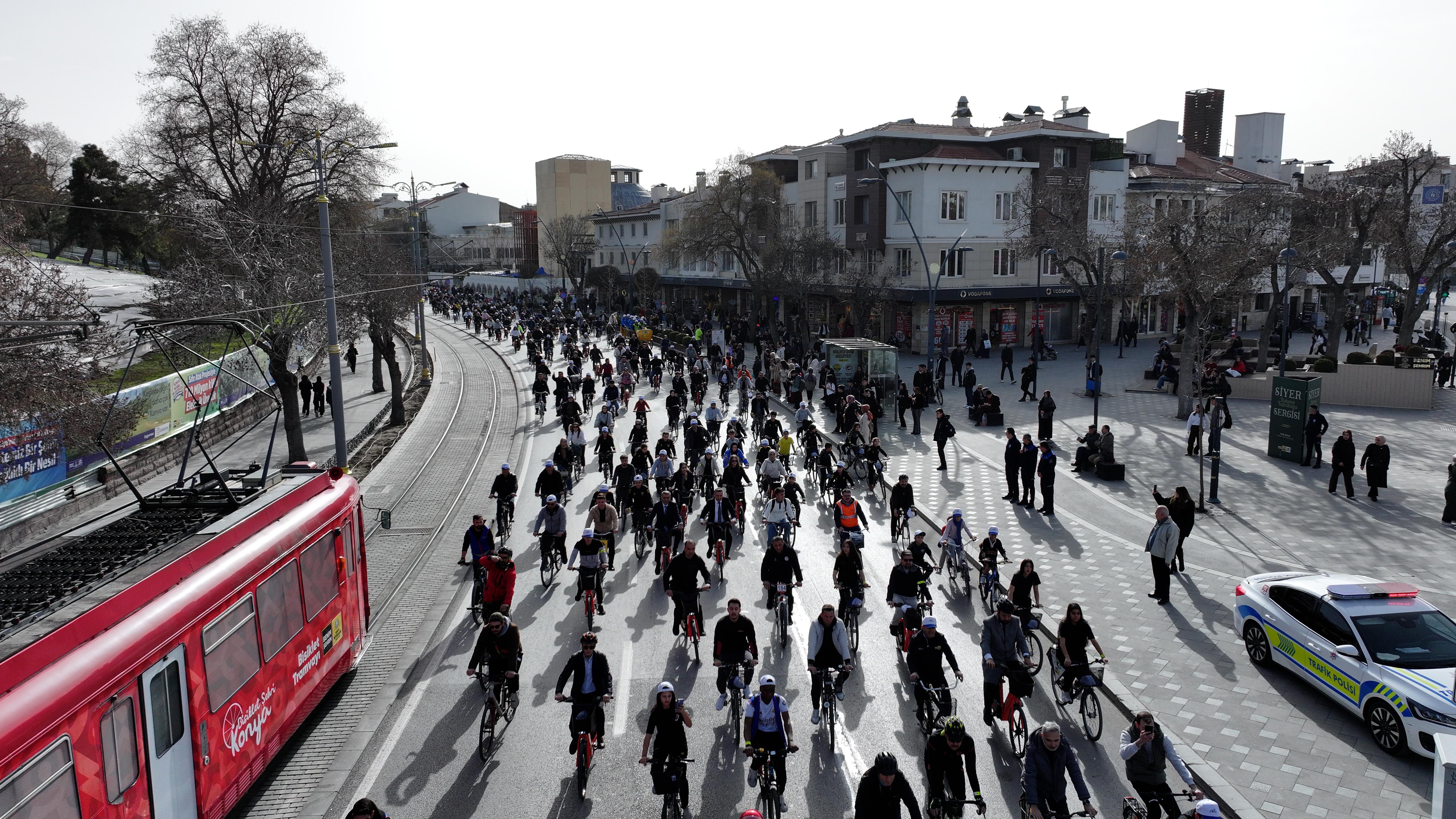2026 AVRUPA BİSİKLET BAŞKENTİ YILI VE VELESPİT MÜZESİ AÇILIŞI COŞKUYLA YAPILDI