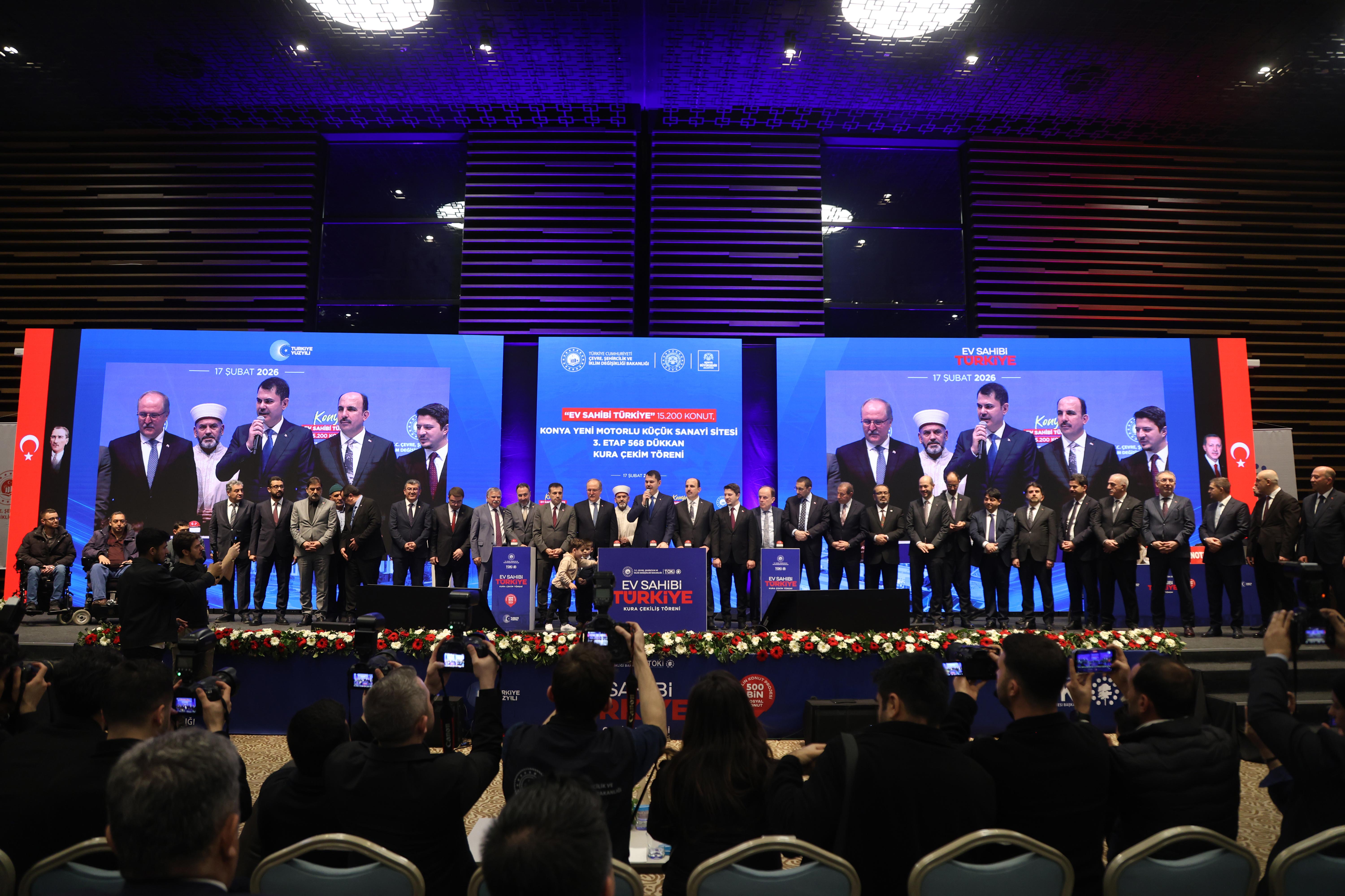 BAKAN KURUM KONYA’DA TOKİ KONUTLARI VE YENİ SANAYİ SİTESİ 3. ETABIN KURA ÇEKİM PROGRAMINA KATILDI