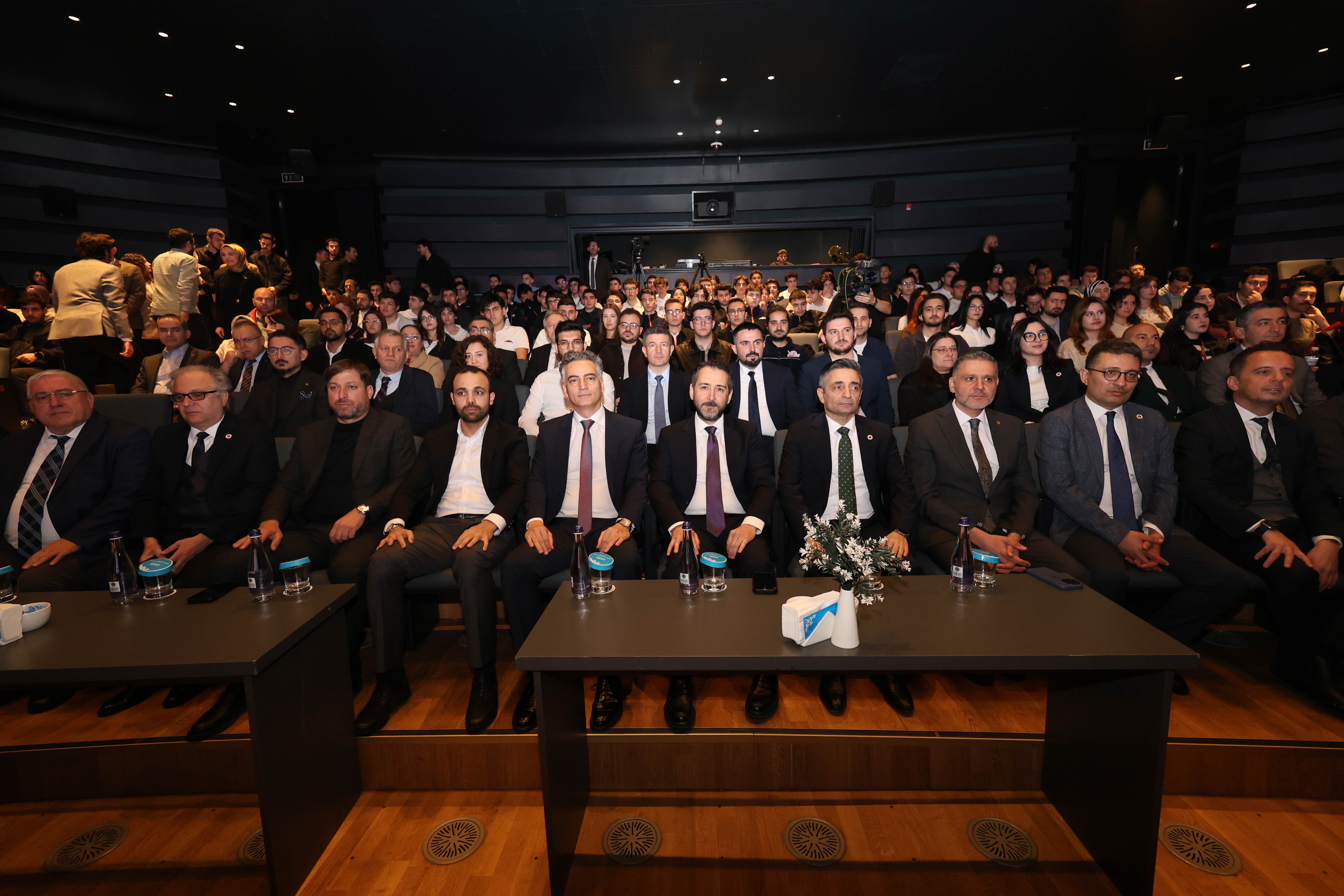 KONYA BÜYÜKŞEHİR EV SAHİPLİĞİNDE "SAVUNMA SANAYİİ KAMPÜS KONYA" PROGRAMI GERÇEKLEŞTİRİLDİ