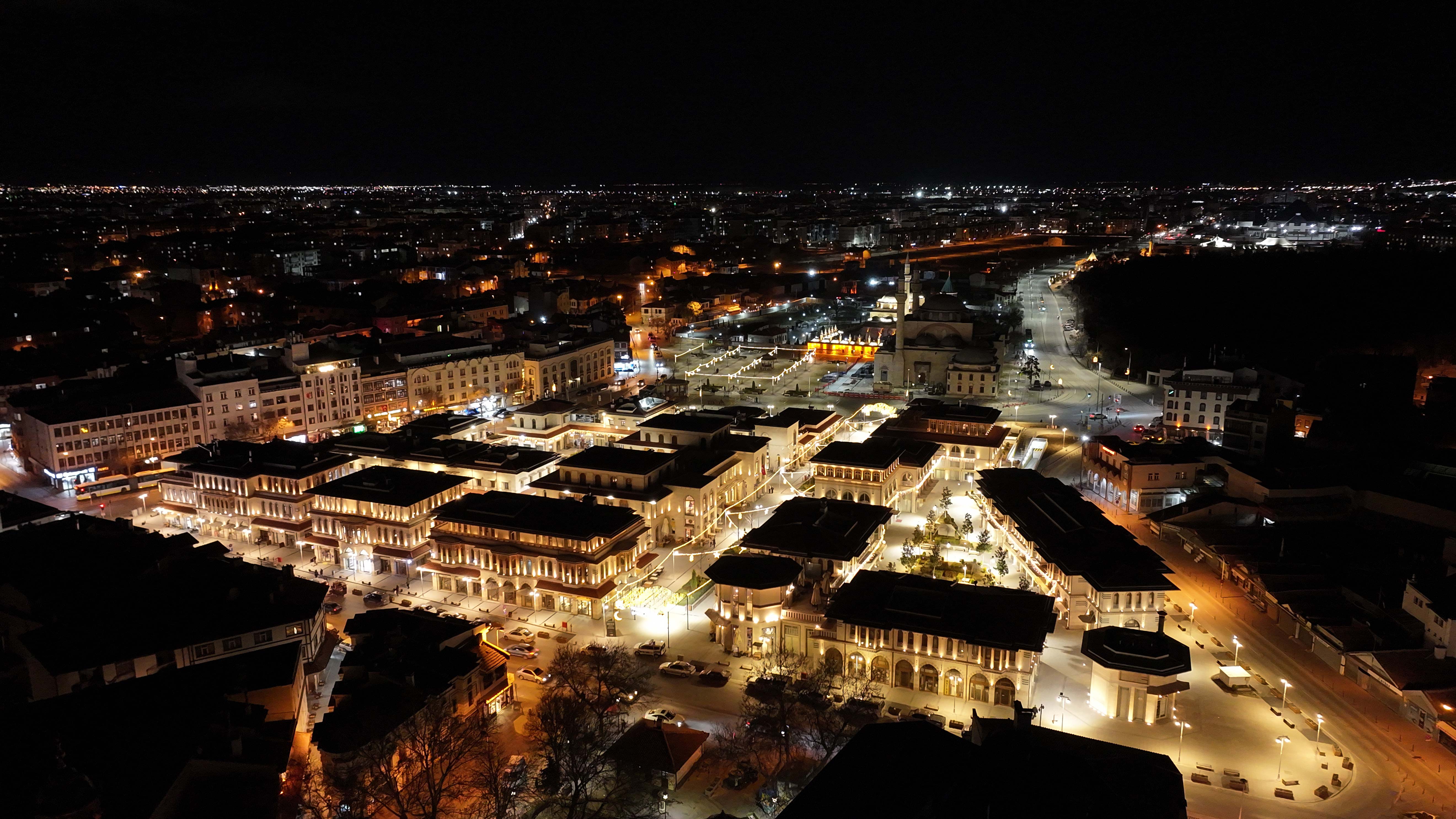 KONYA 11 AYIN SULTANI RAMAZAN’A IŞIL IŞIL GİRİYOR