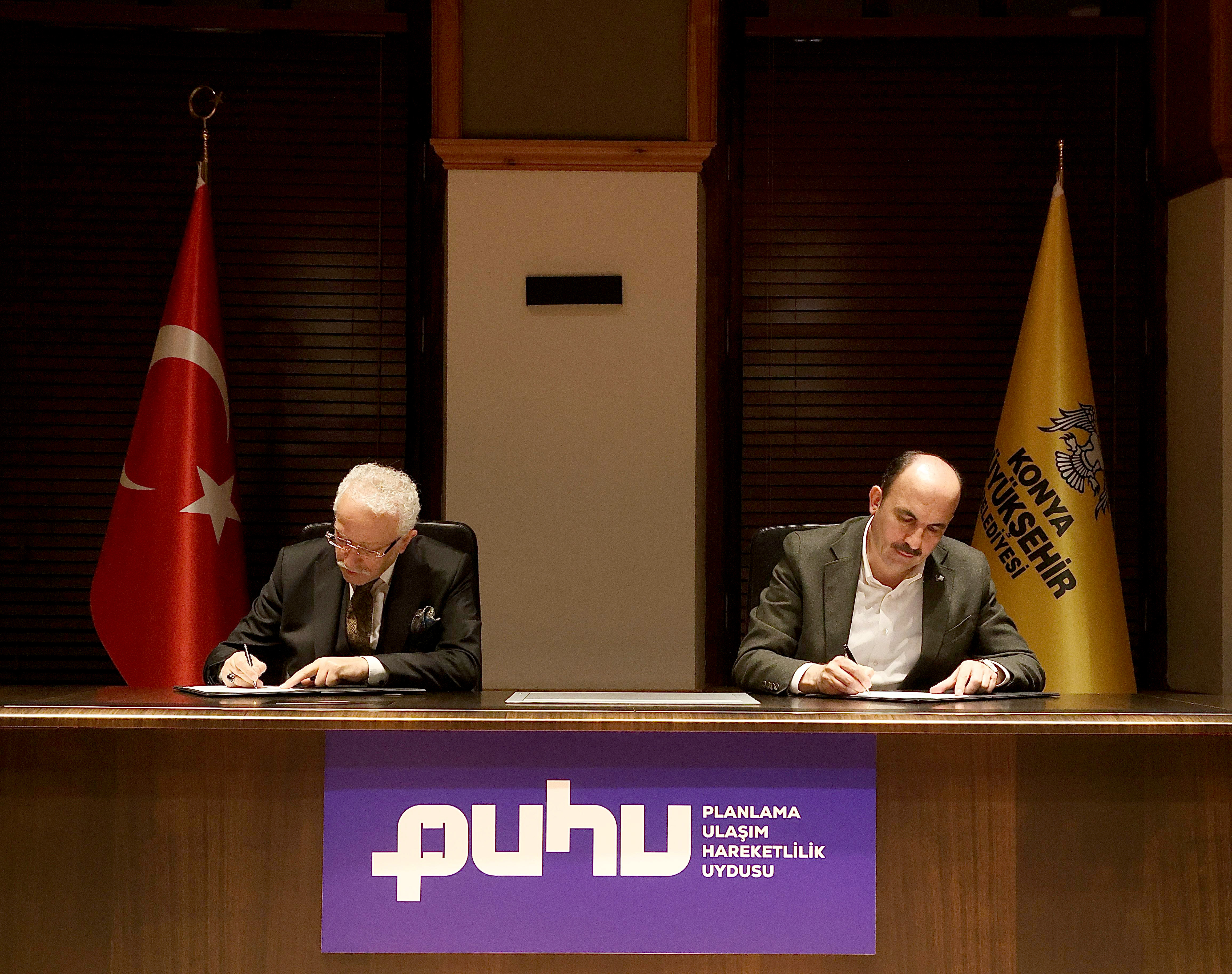 BAŞKAN ALTAY: “KENDİ UYDUSUNU YAPAN İLK BELEDİYE OLARAK TARİHE NOT DÜŞECEK BİR İŞ YAPIYORUZ”