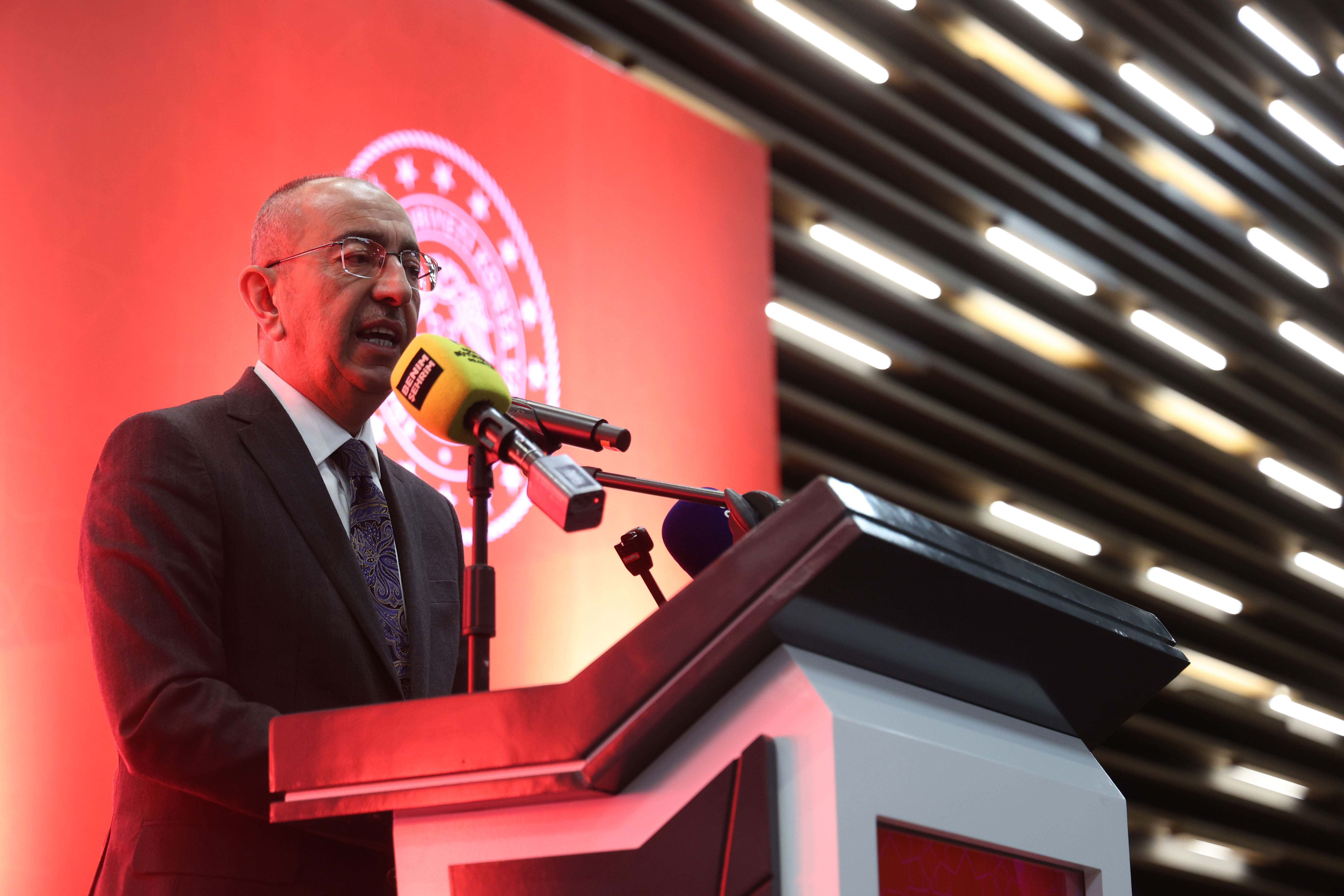 KONYA’DAKİ ŞEHİT AİLELERİ, GAZİLER VE GAZİ YAKINLARI "BÜYÜK AİLE SOFRASI"NDA BULUŞTU