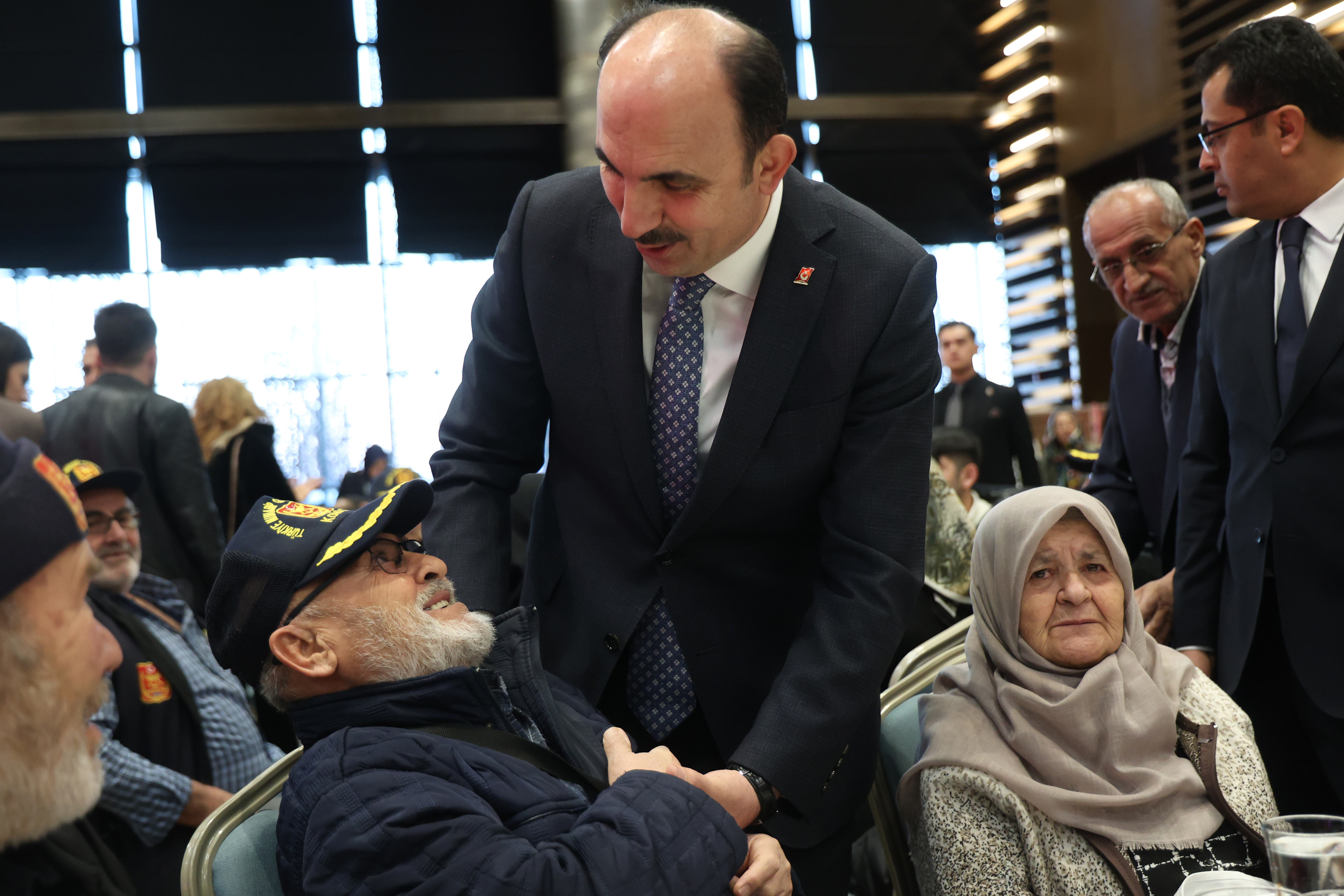 KONYA’DAKİ ŞEHİT AİLELERİ, GAZİLER VE GAZİ YAKINLARI "BÜYÜK AİLE SOFRASI"NDA BULUŞTU