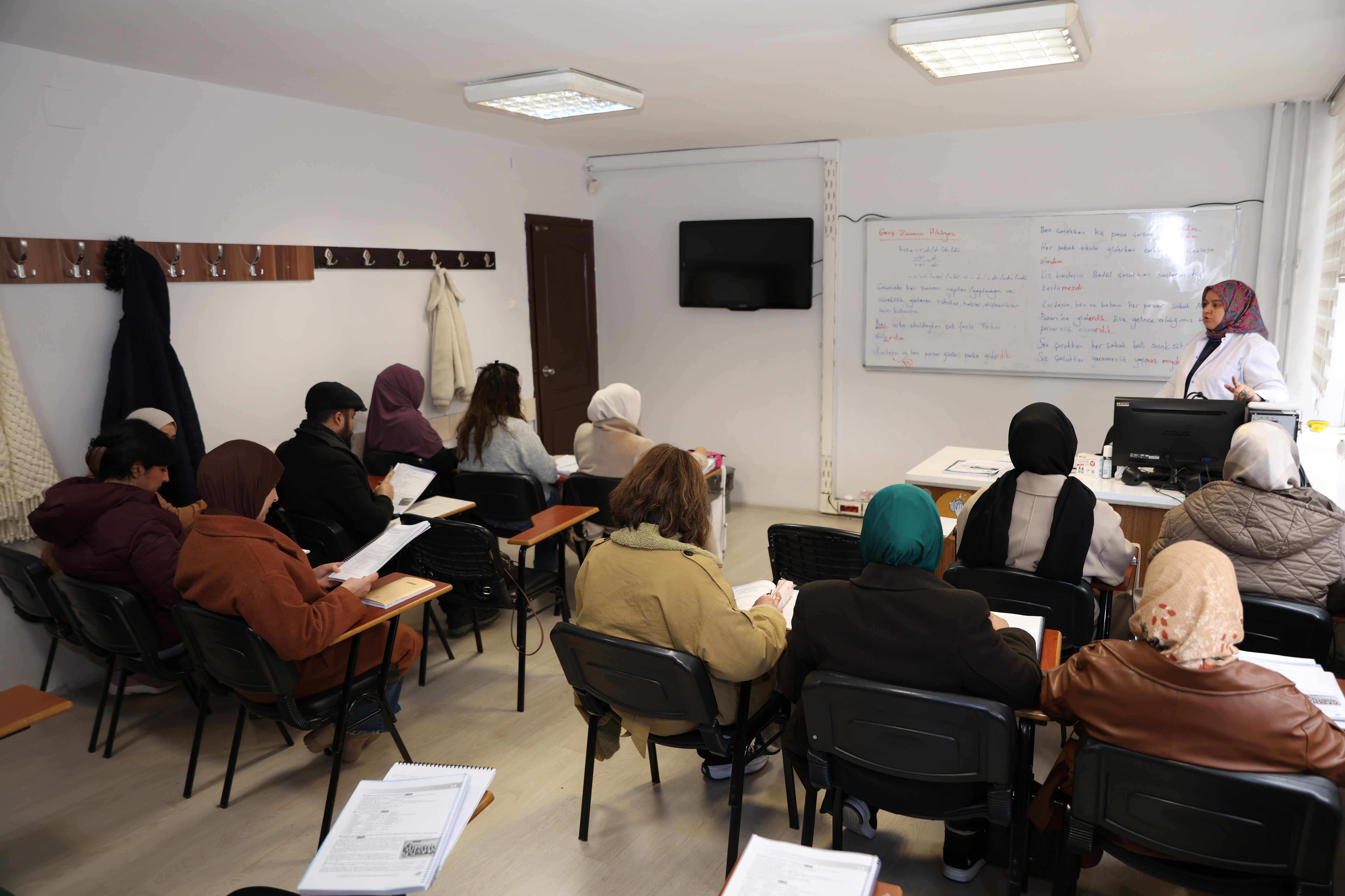 KOMEK BAHAR DÖNEMİ EĞİTİMLERİ 84 MERKEZDE 61 BİN KURSİYERLE DEVAM EDİYOR