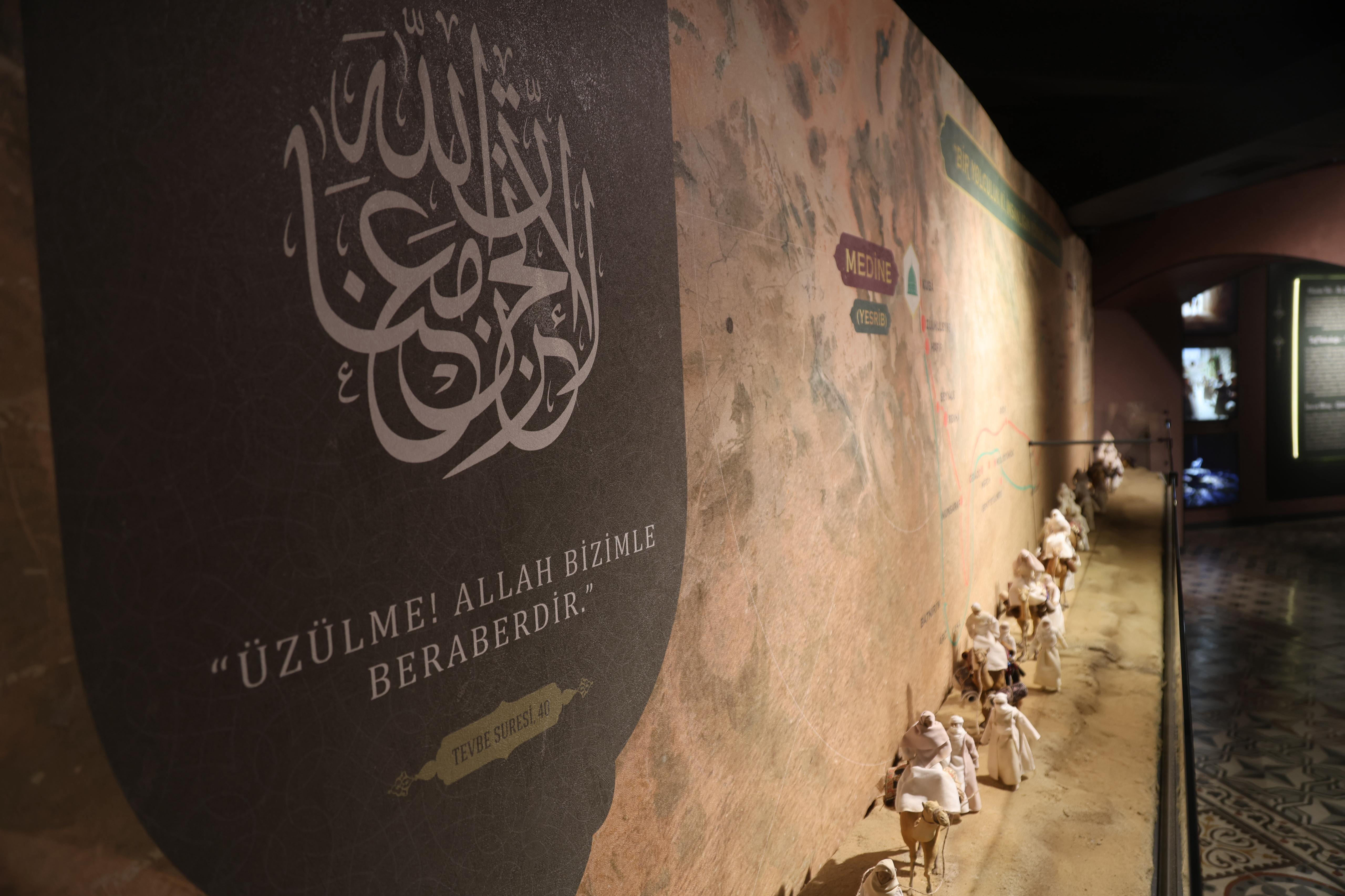 KONYA BÜYÜKŞEHİR’İN SİYER SERGİSİ RAMAZAN AYINDA PEYGAMBER AŞIKLARIYLA DOLUP TAŞIYOR