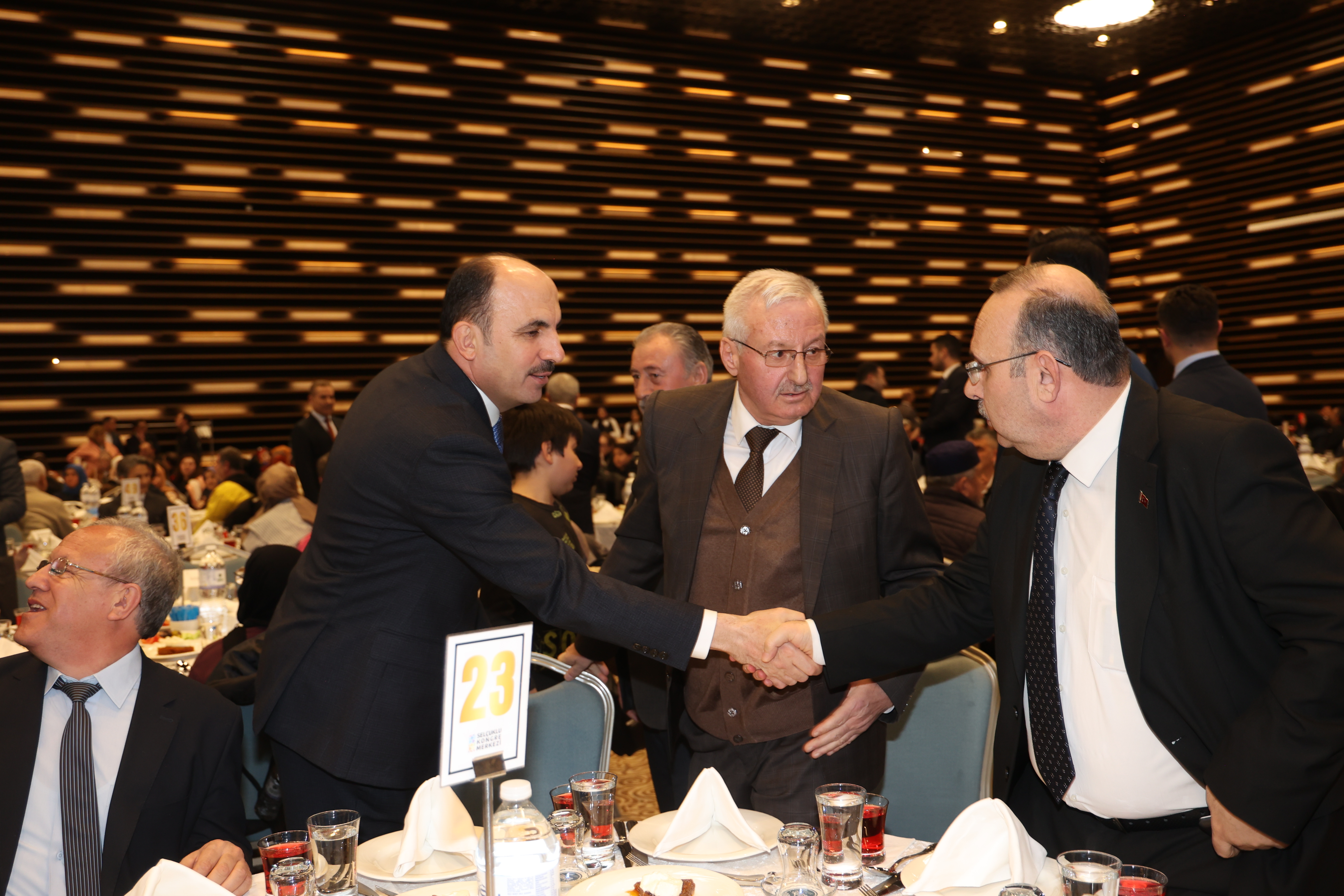 KONYA’DAKİ ÖZEL GEREKSİNİMLİ BİREYLER VE AİLELERİ İFTAR PROGRAMINDA BİR ARAYA GELDİ