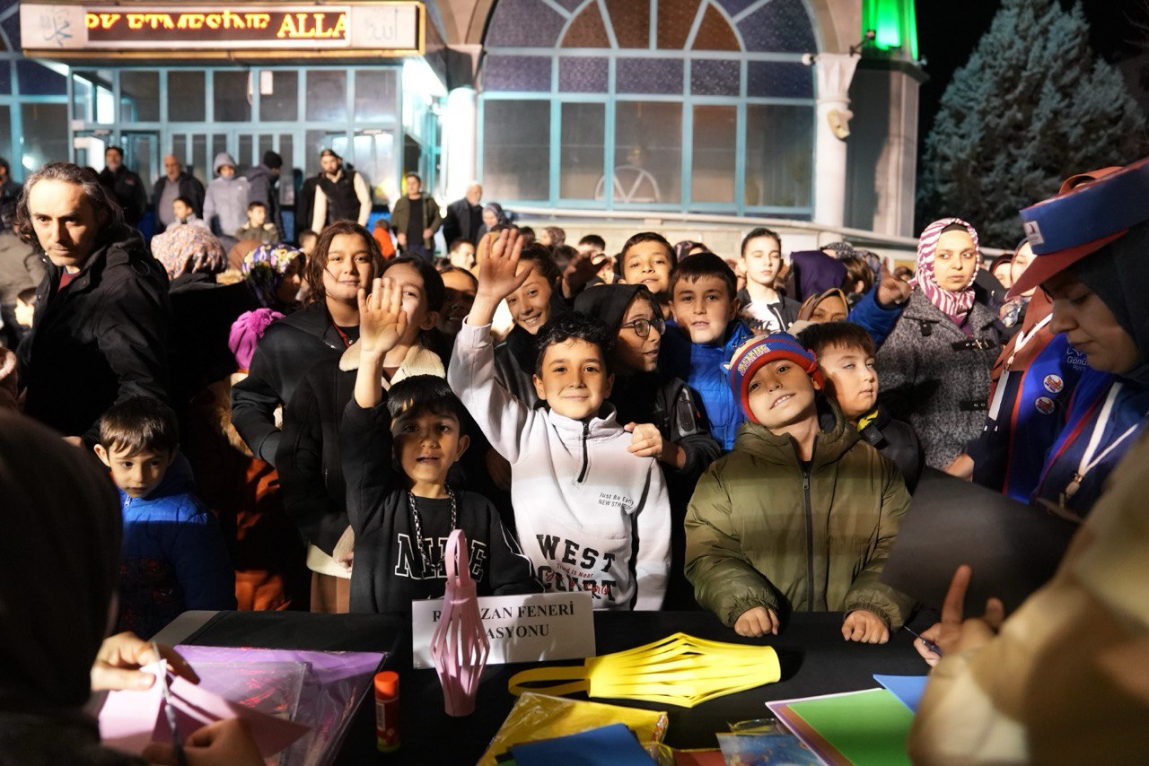 LİMAN GÖNÜLLÜLER PLATFORMU RAMAZAN ŞENLİĞİNDE ÇOCUKLARLA BULUŞTU