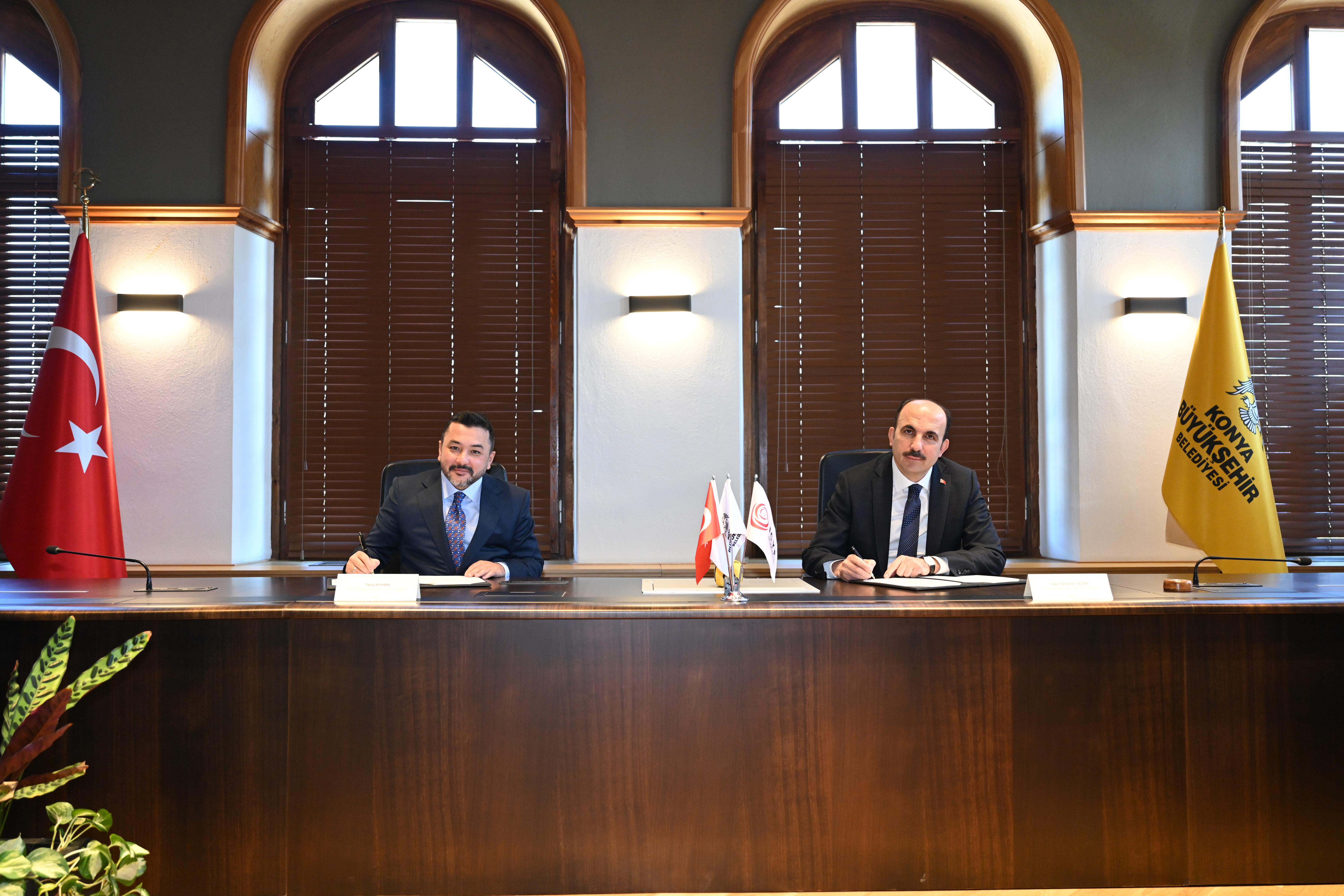 İİT GENÇLİK BAŞKENTİ KONYA’DA 2026 FAALİYETLERİ İÇİN İŞBİRLİĞİ PROTOKOLÜ İMZALANDI