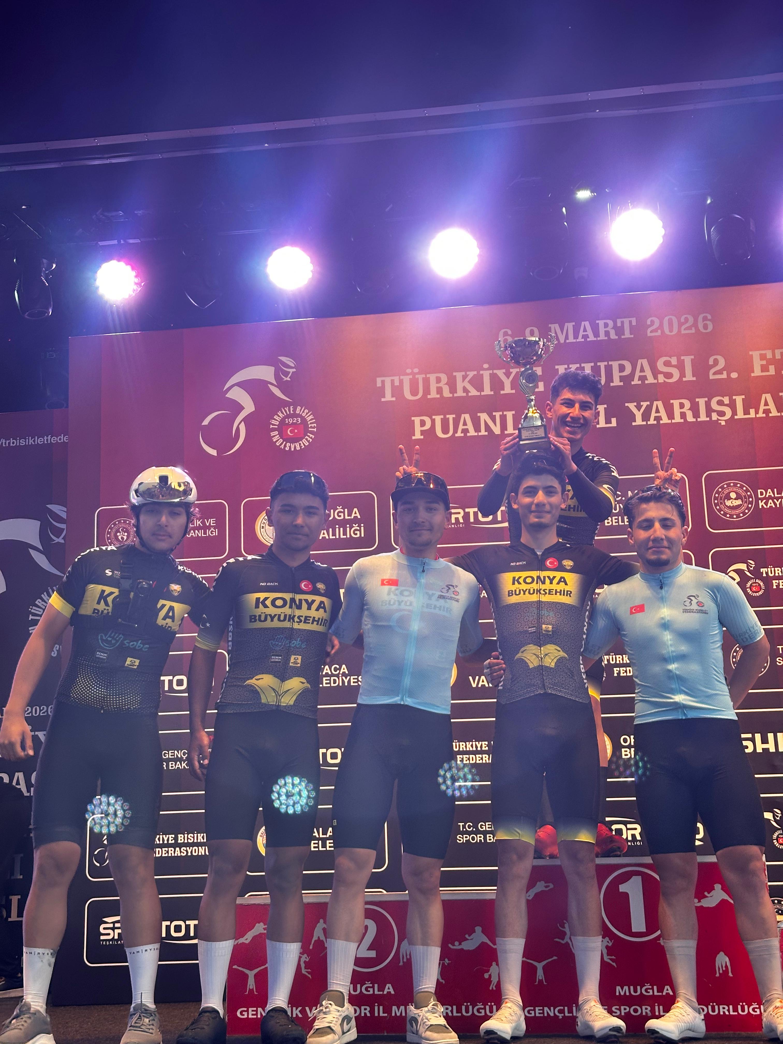 KONYA BÜYÜKŞEHİR BELEDİYESPOR FARKLI BRANŞLARDA ELDE ETTİĞİ BAŞARILARLA ADINDAN SÖZ ETTİRİYOR