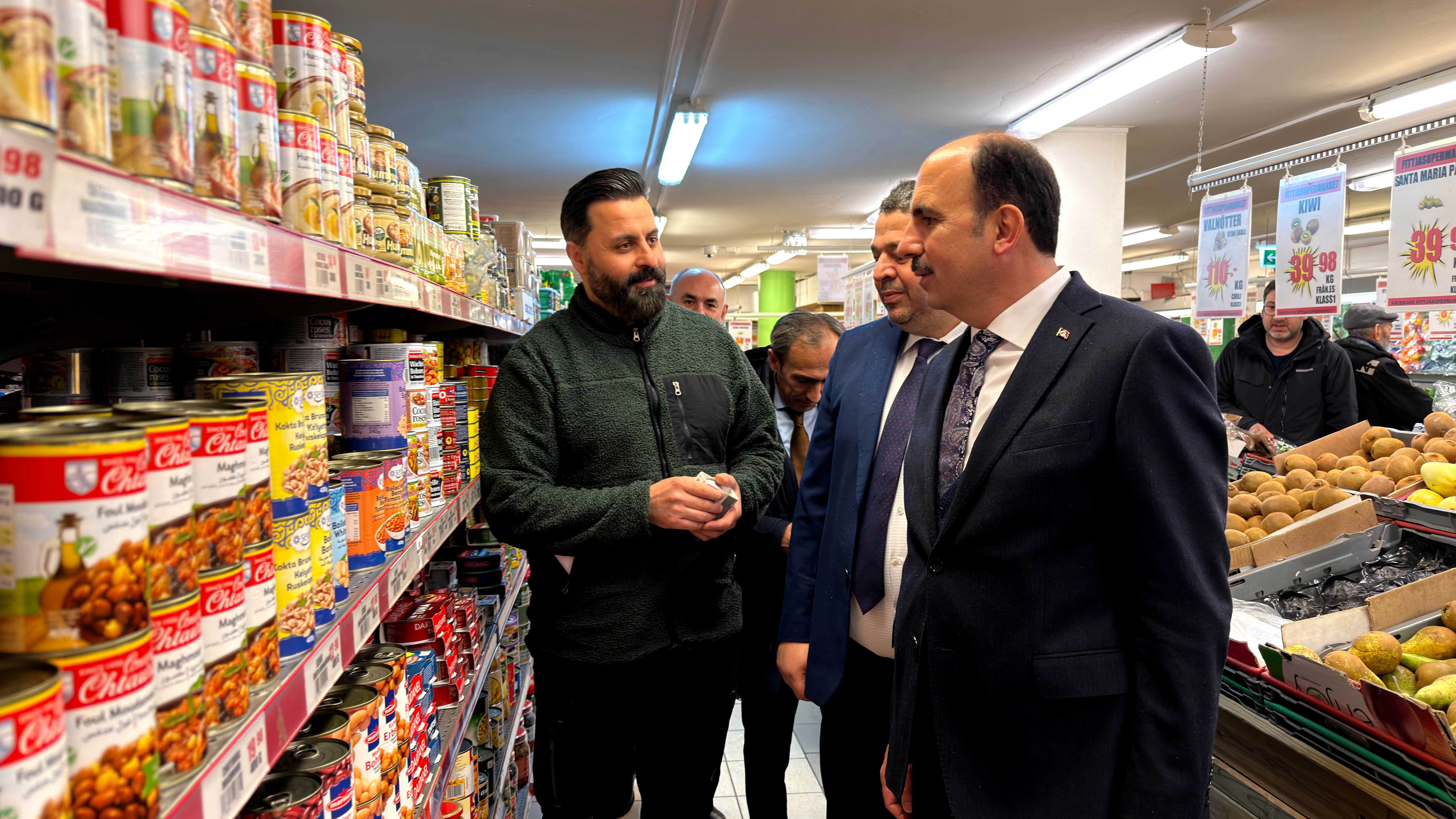 İSVEÇ’TE YAŞAYAN KONYALILARLA BULUŞAN BAŞKAN ALTAY: “GÖNÜL COĞRAFYAMIZIN NERESİNDE BİR HEMŞEHRİMİZ VARSA KONYA'MIZIN VE ÜLKEMİZİN DUASI, MUHABBETİ ORADADIR”