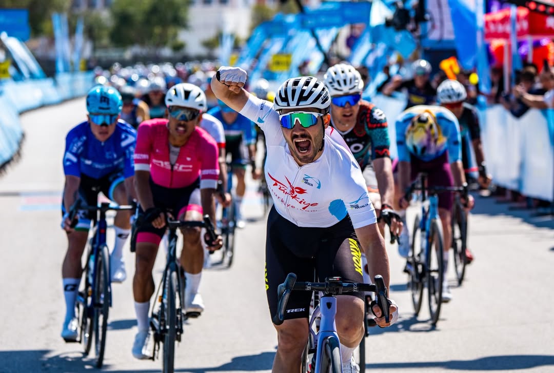 BÜYÜKŞEHİRLİ RAMAZAN YILMAZ TOUR OF ANTALYA’DAN 3 MADALYAYLA DÖNDÜ